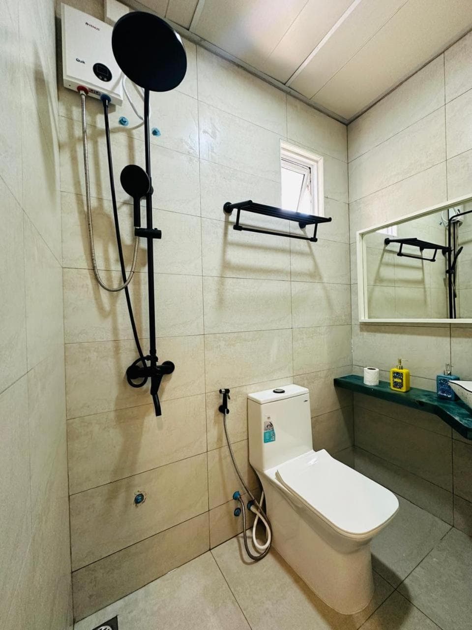 Maamadi Boutique - View 58