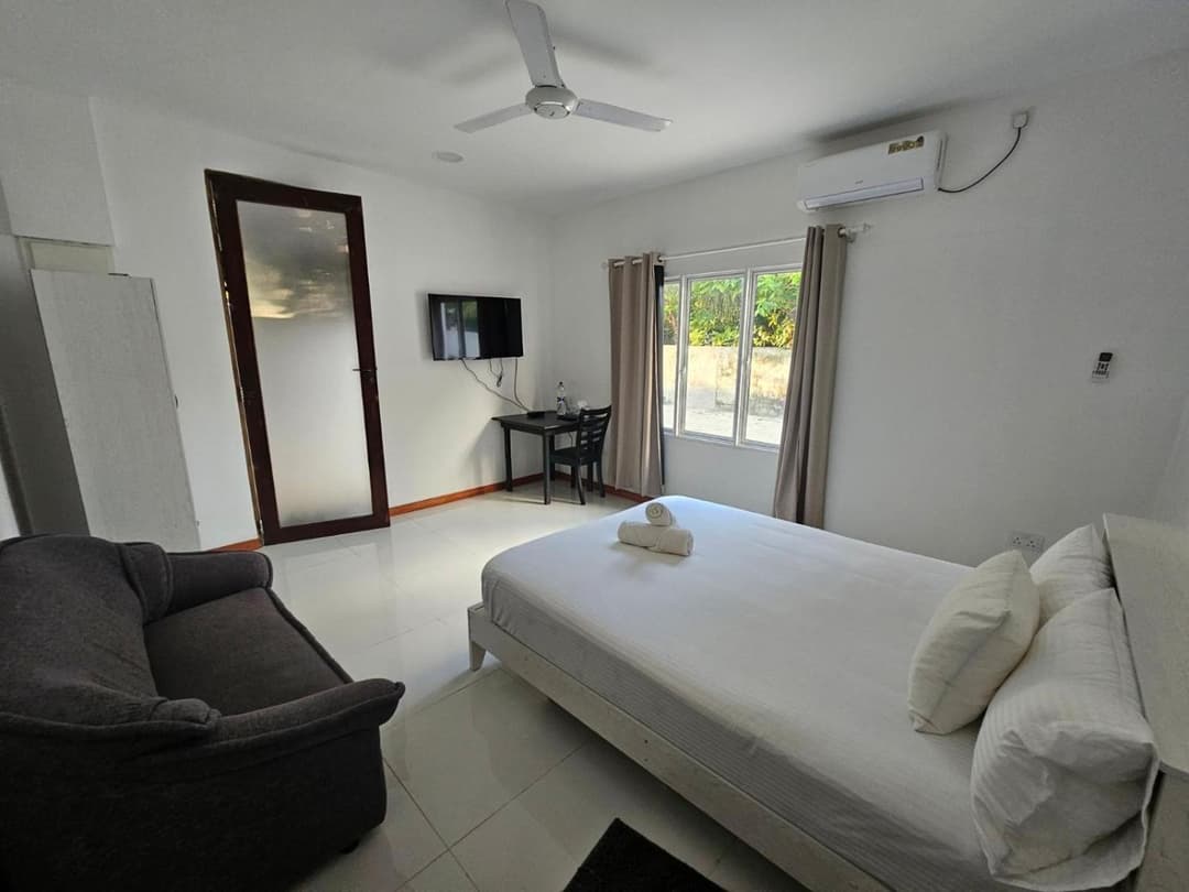 Surf Trip Maldives - View 23