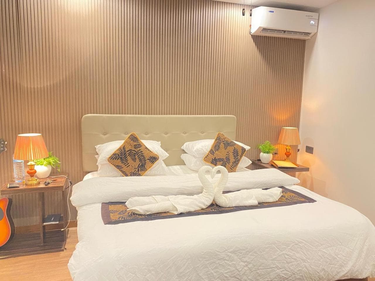 Himeyn Beach Inn - Ocho Homes by Eight Continents - View 4