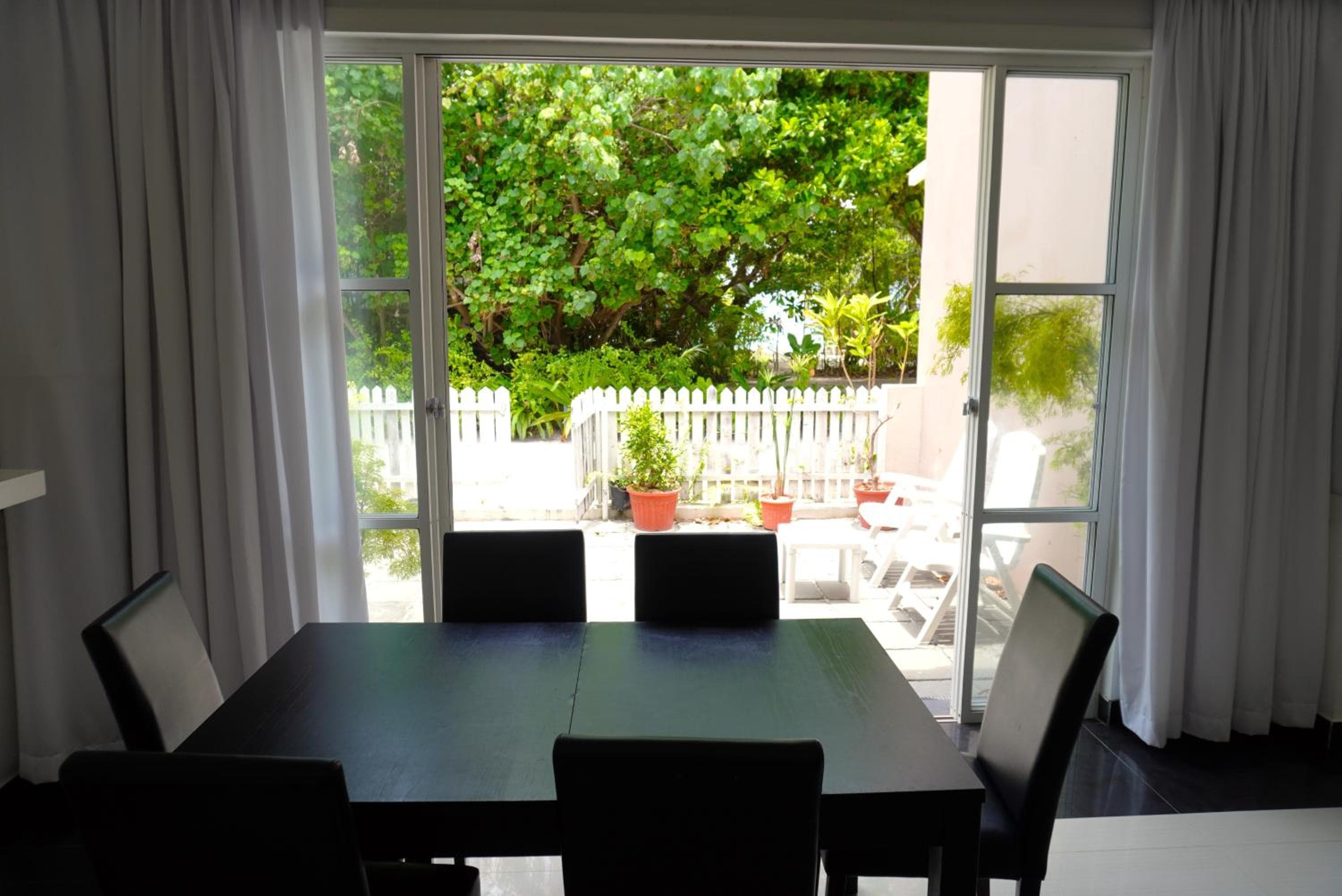 TME Retreats Dhigurah - View 72