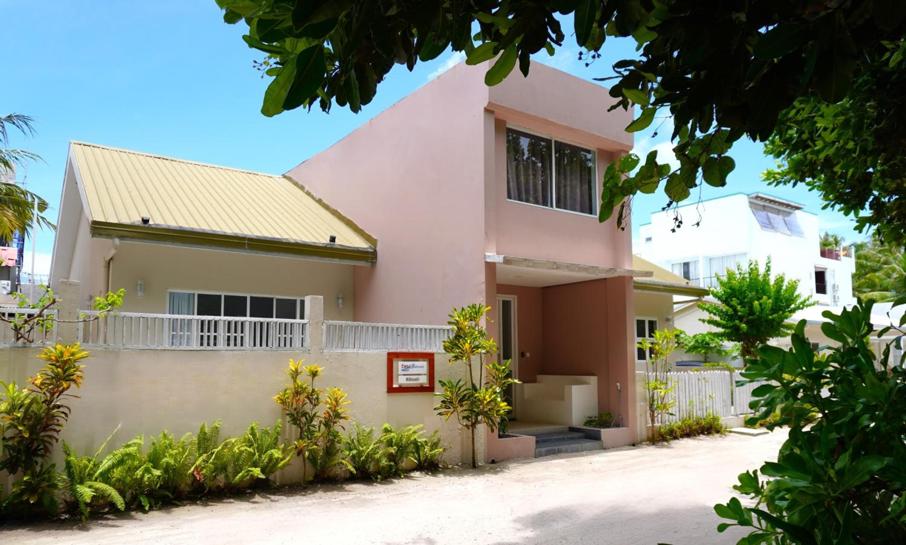 TME Retreats Dhigurah - View 73