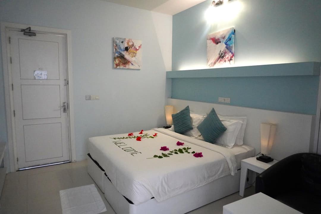 TME Retreats Dhigurah - View 93