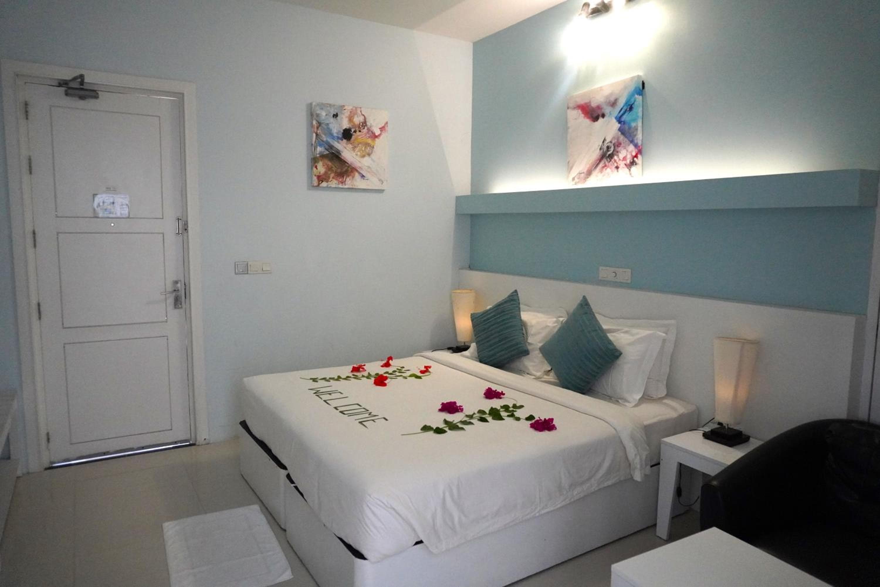 TME Retreats Dhigurah - View 80