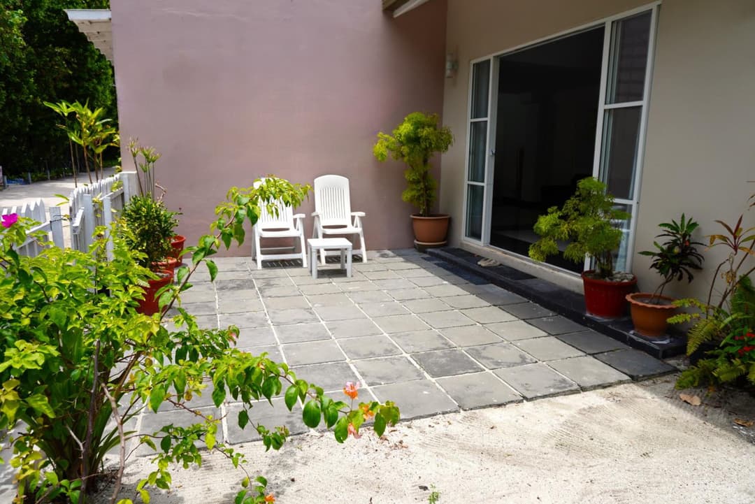 TME Retreats Dhigurah - View 18