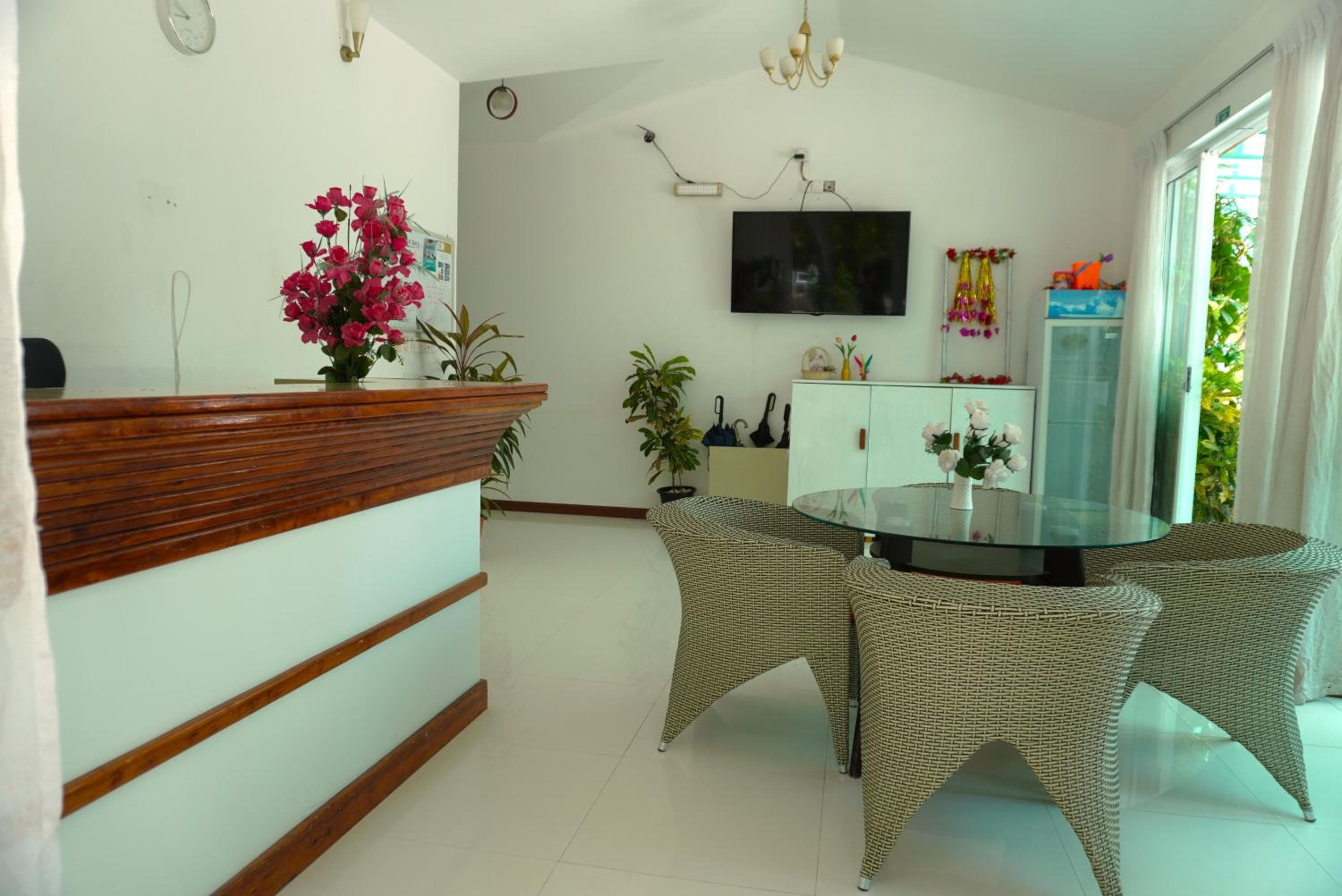 TME Retreats Dhigurah - View 89