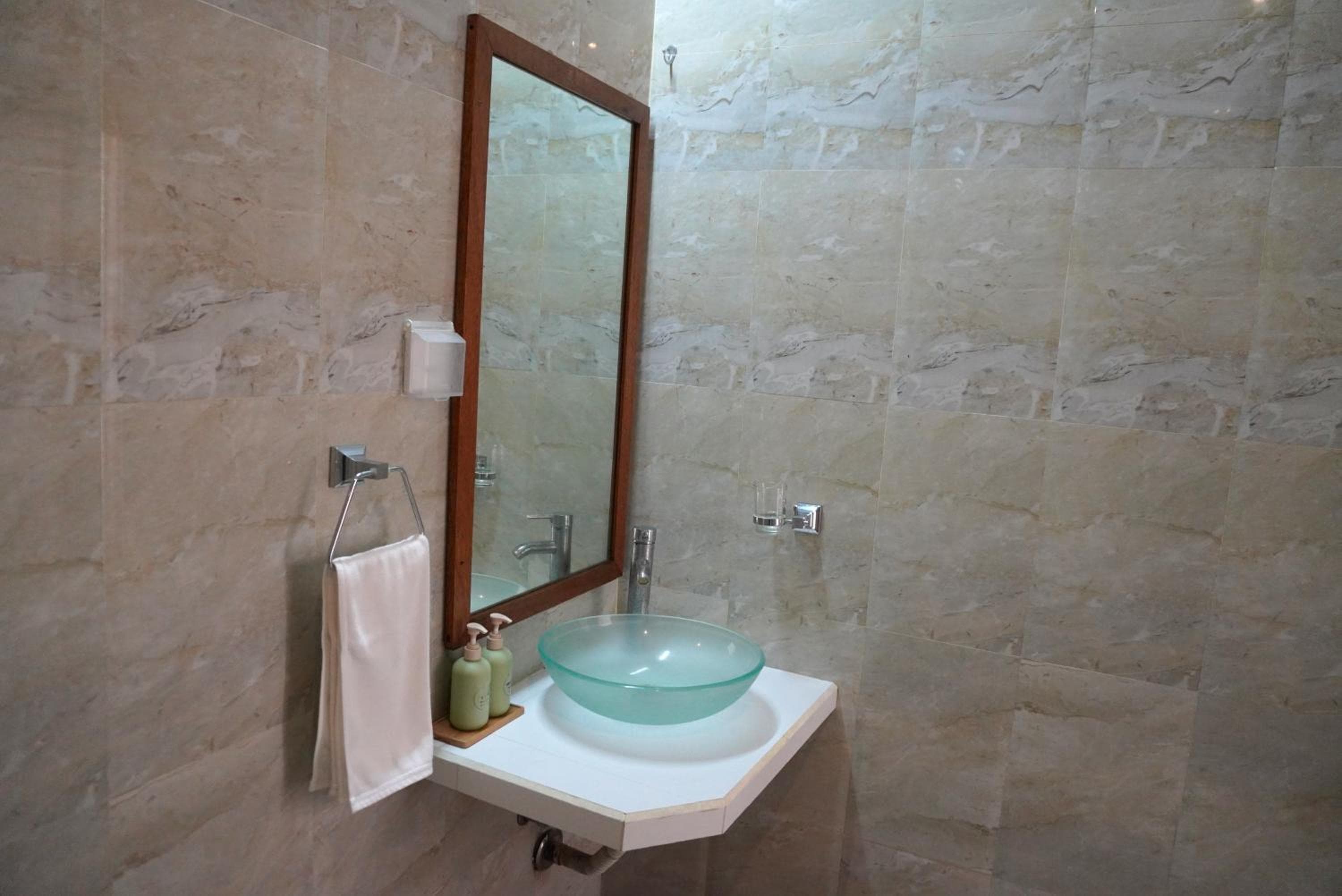 TME Retreats Dhigurah - View 31