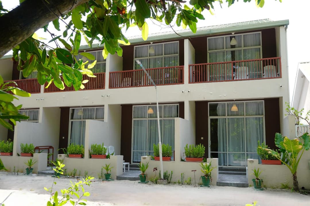 TME Retreats Dhigurah - View 3