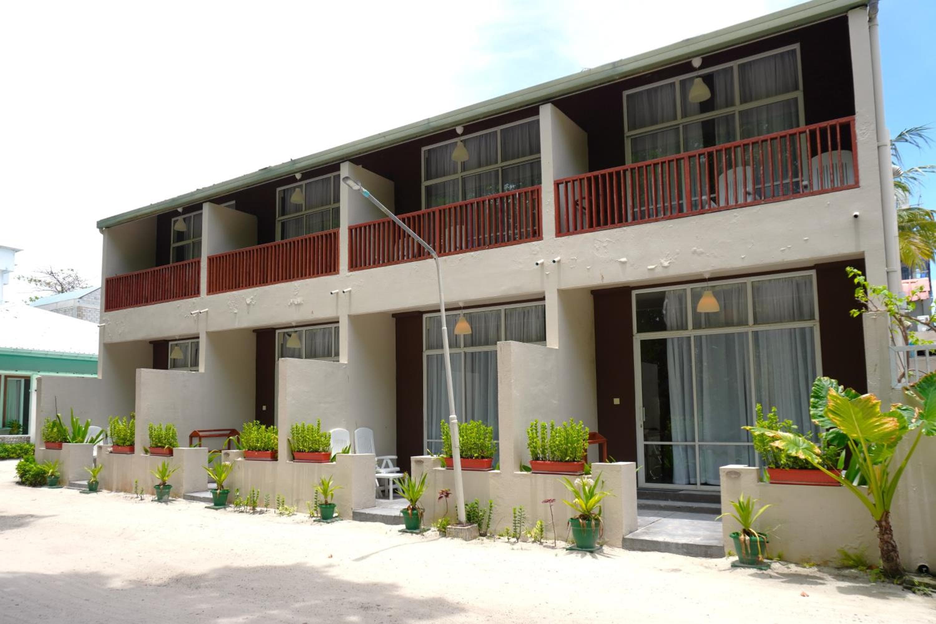 TME Retreats Dhigurah - View 39