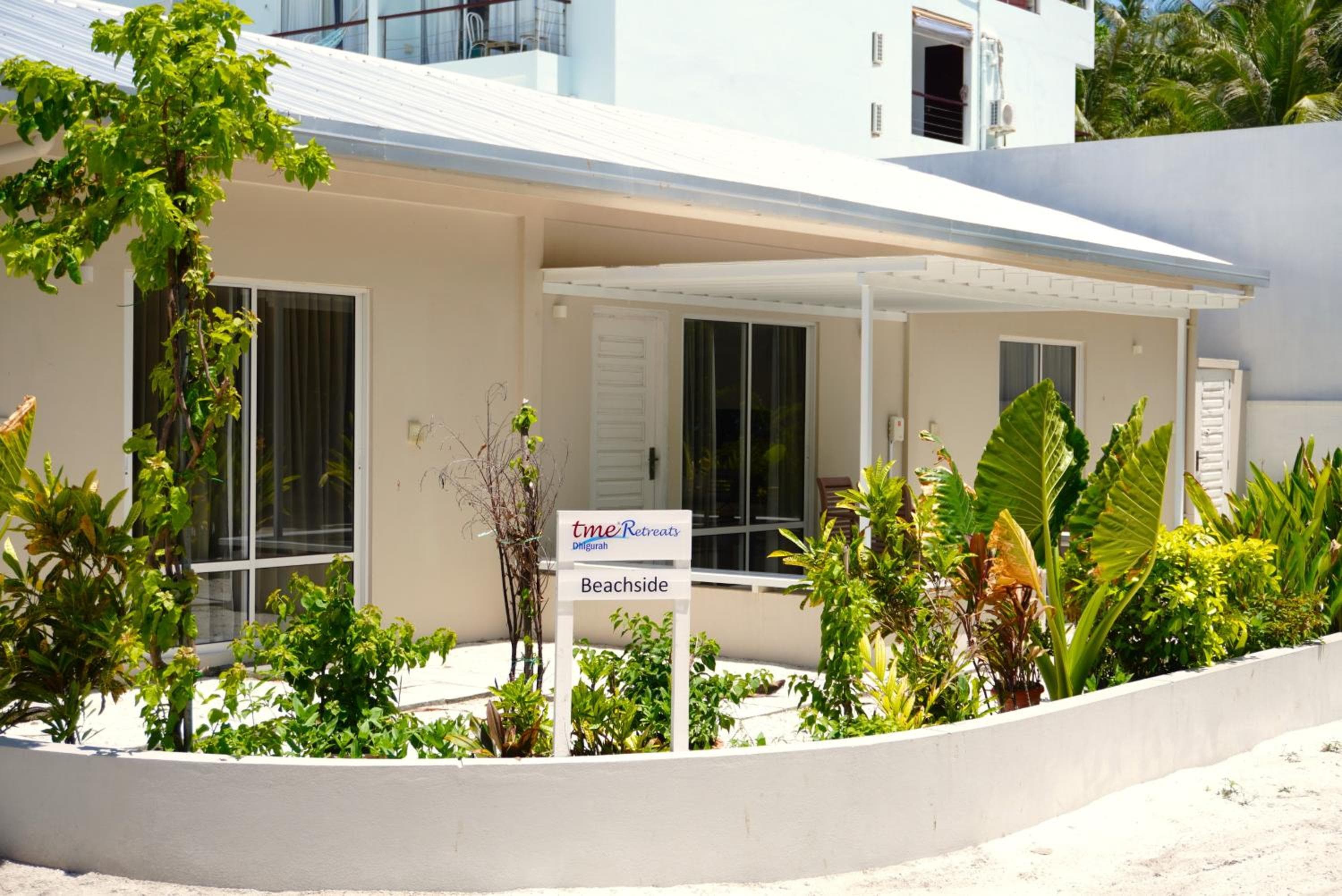 TME Retreats Dhigurah - View 102