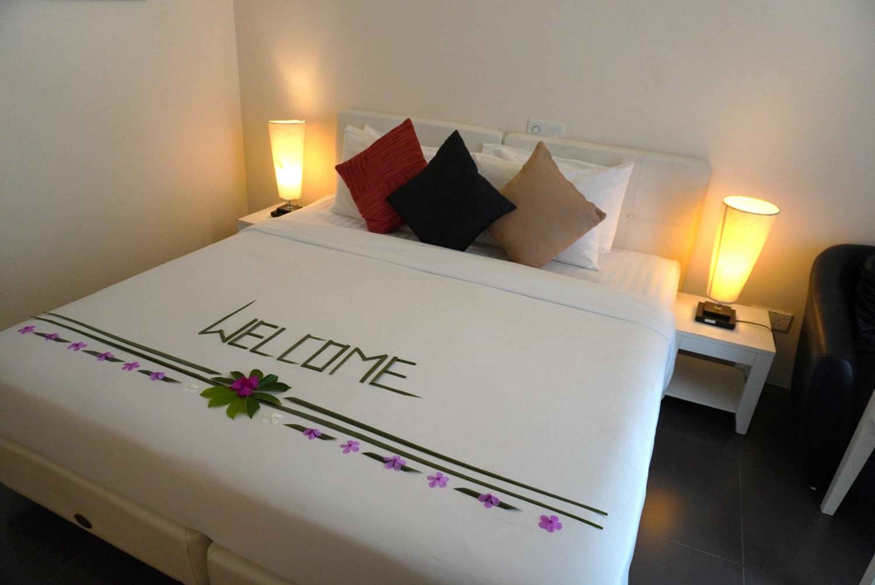 TME Retreats Dhigurah - View 112