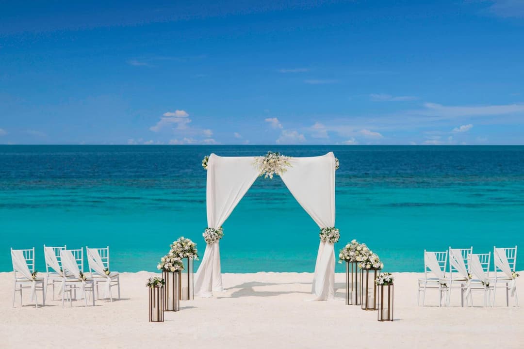 The St. Regis Maldives Vommuli Resort - View 10