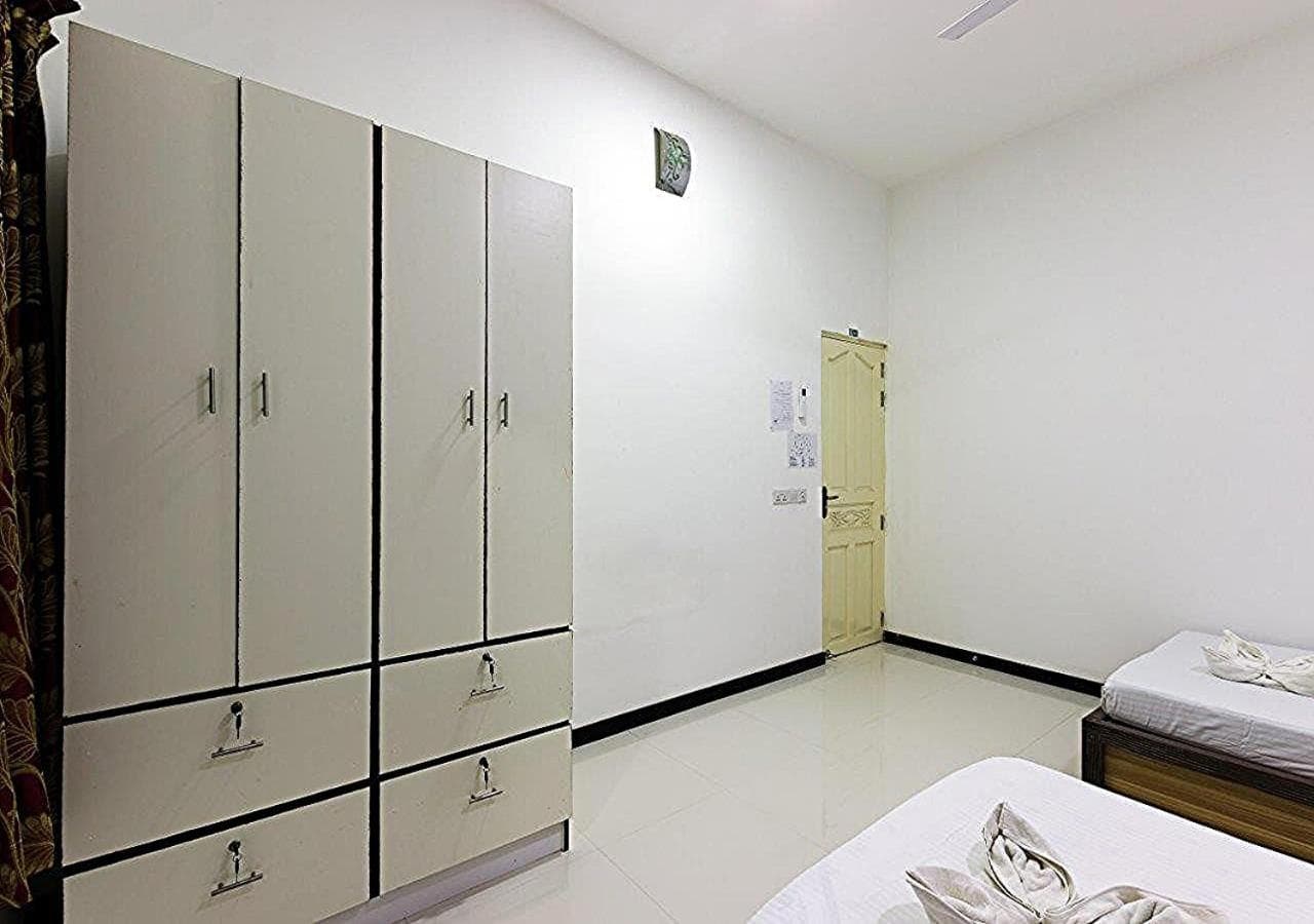 Surf Trip Maldives - View 23