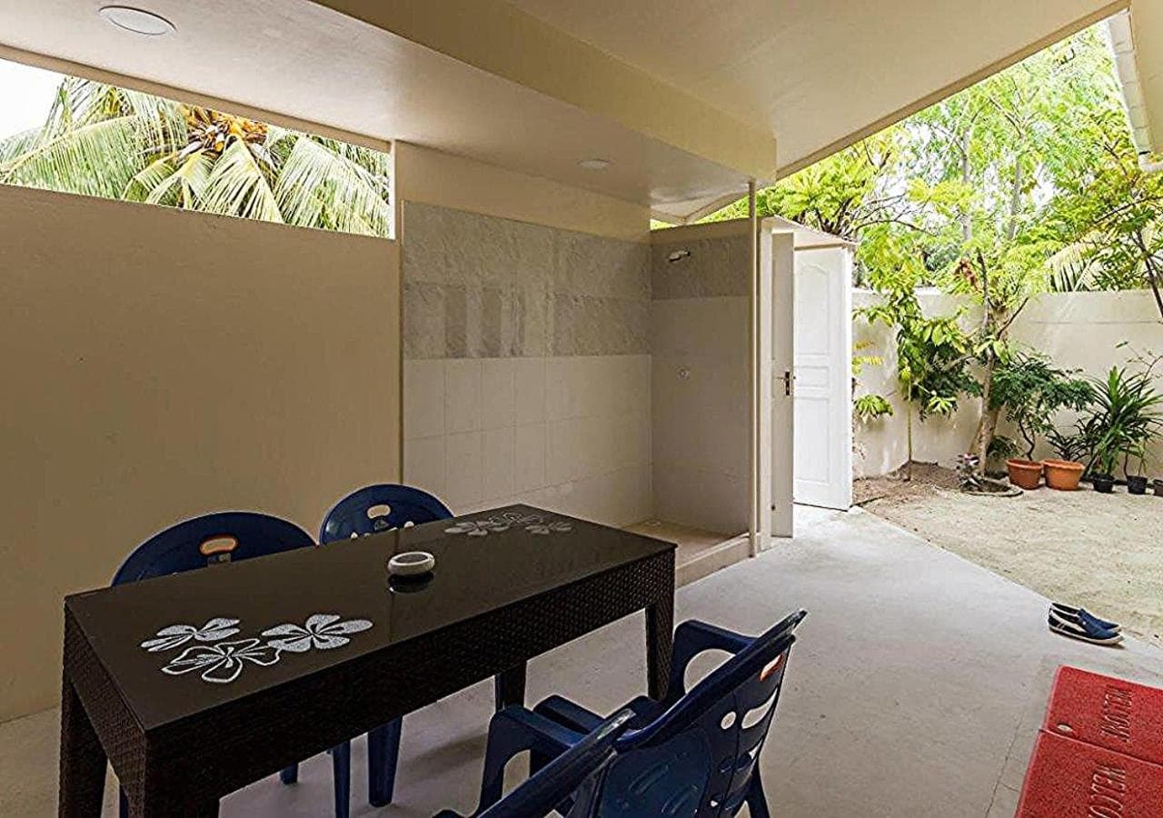 Surf Trip Maldives - View 26