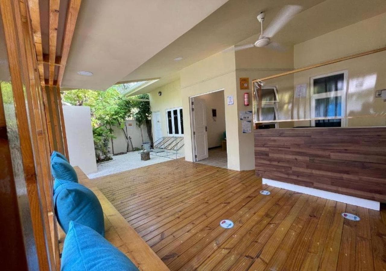 Surf Trip Maldives - View 2