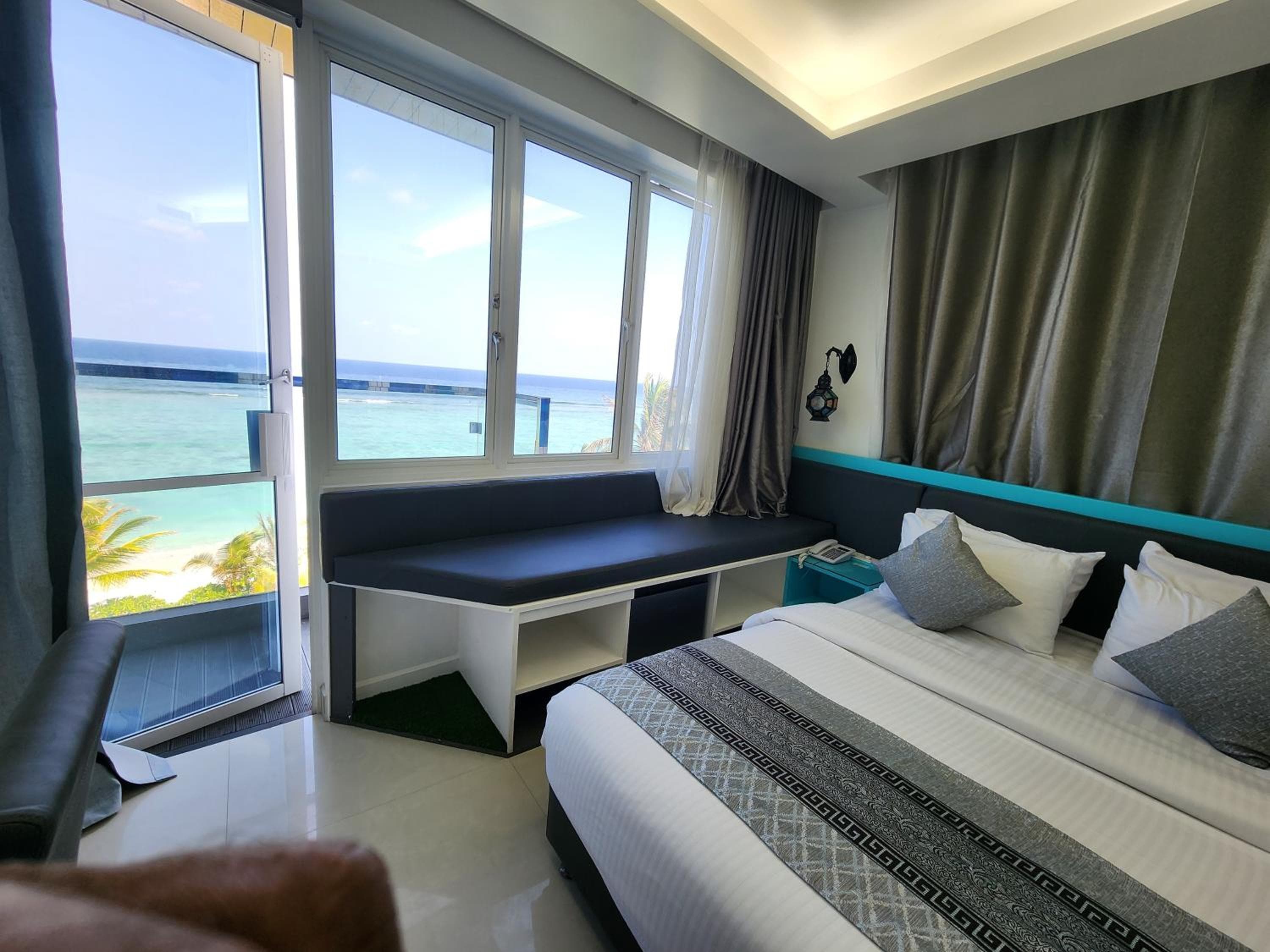 The Hive Beach - View 88