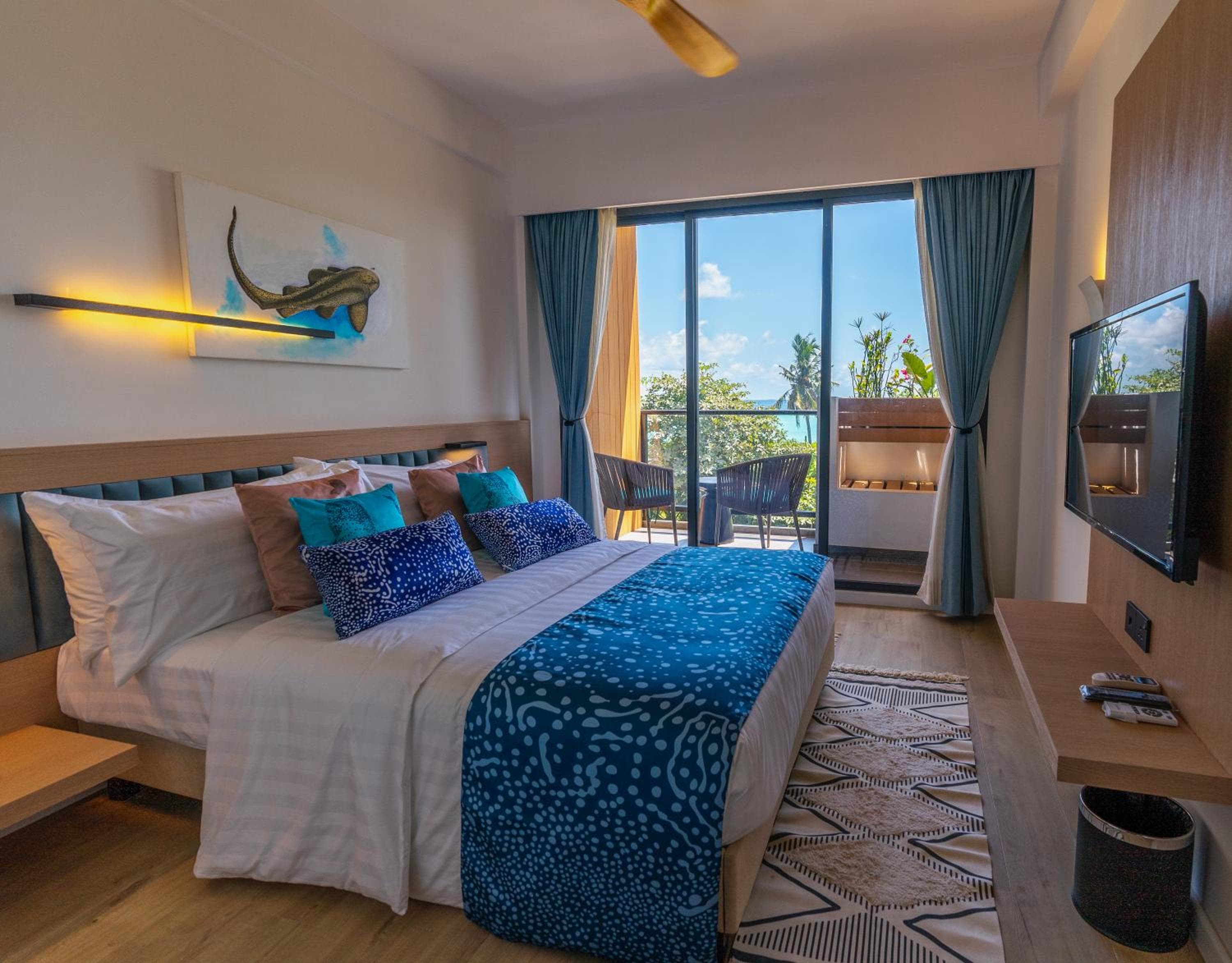 Whale Shark Boutique - View 9