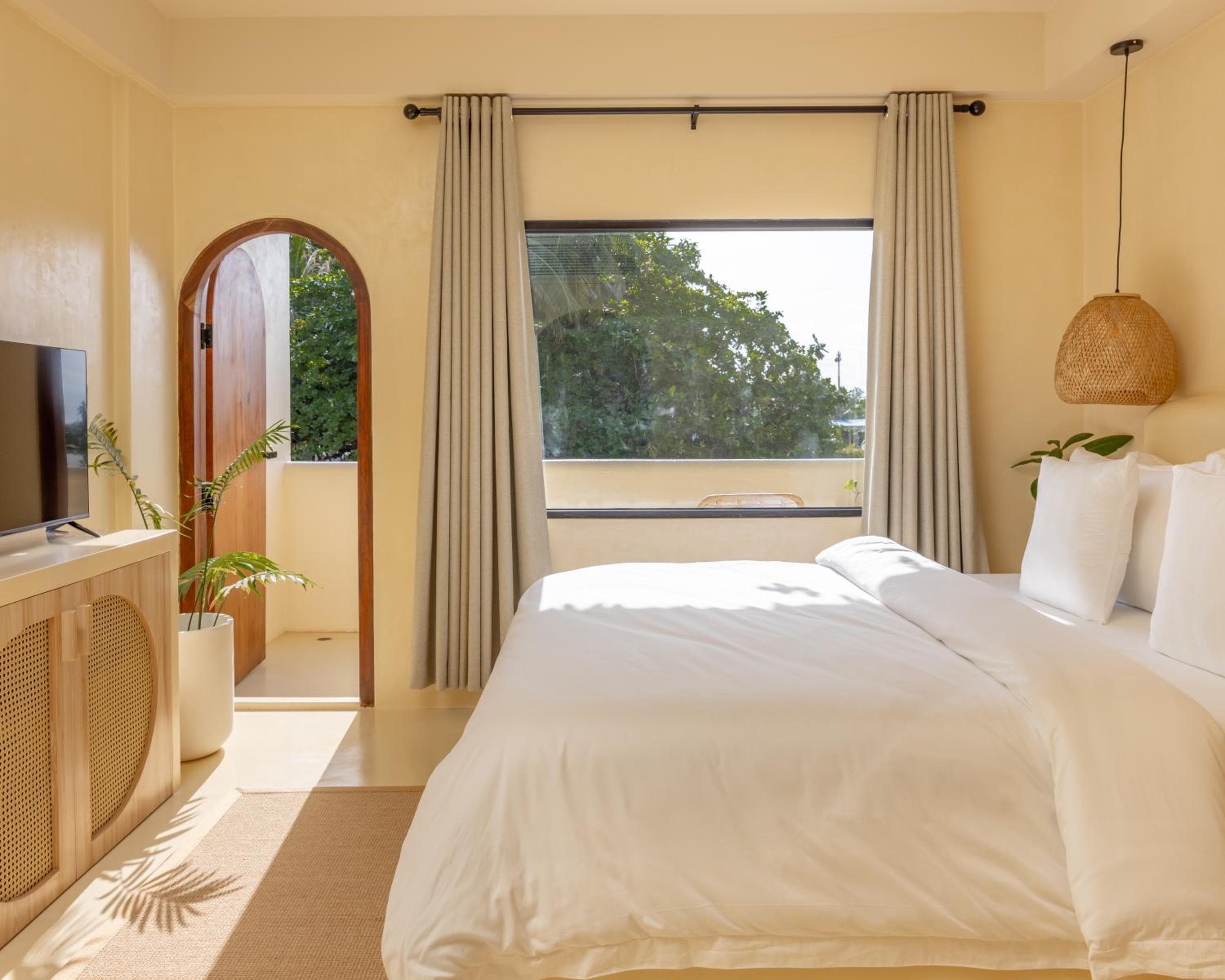 Isla Retreat - View 4