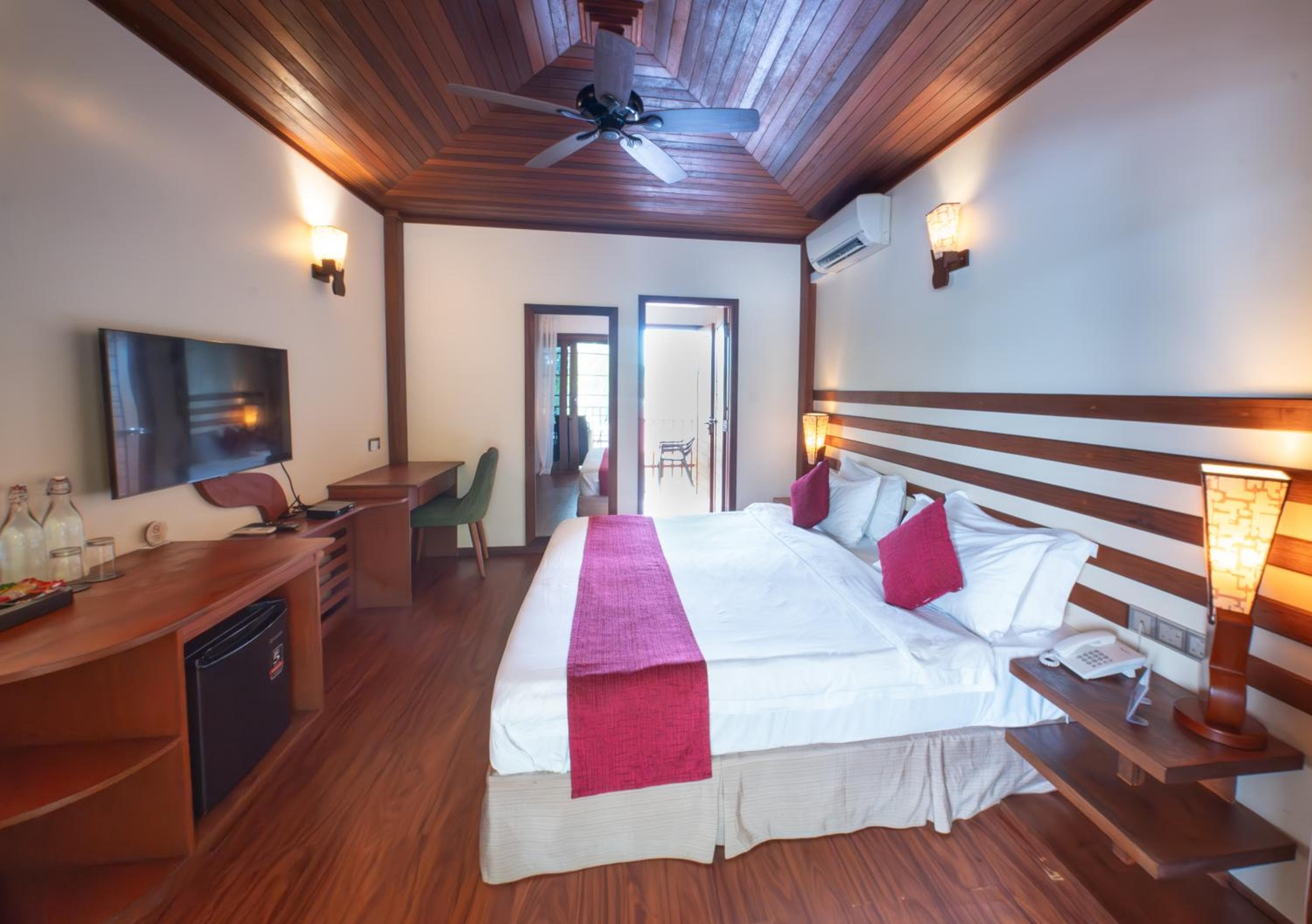 Araamu Hotels Maldives at Dhiffushi - View 54