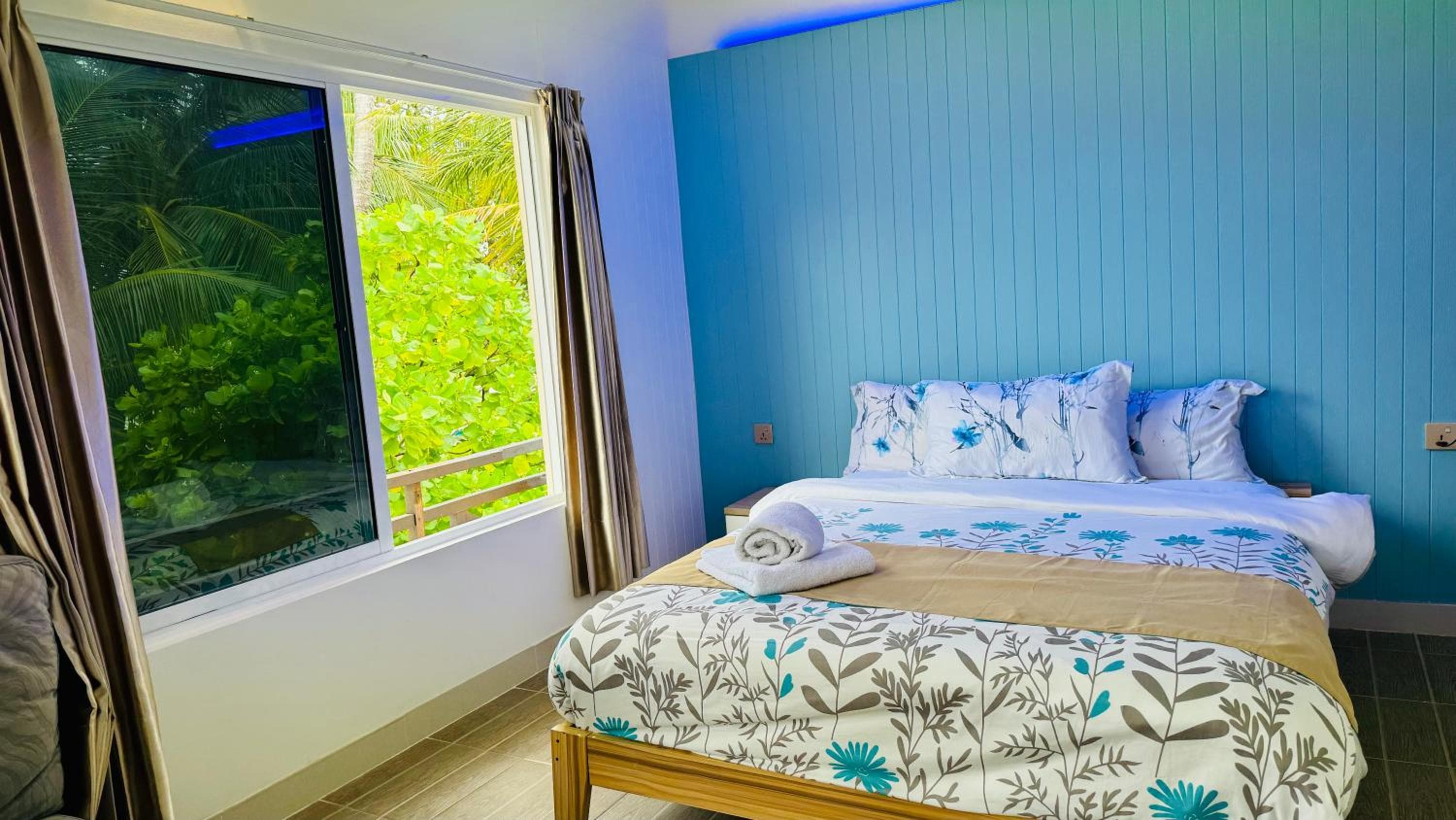 Wave Crest Retreat - View 62