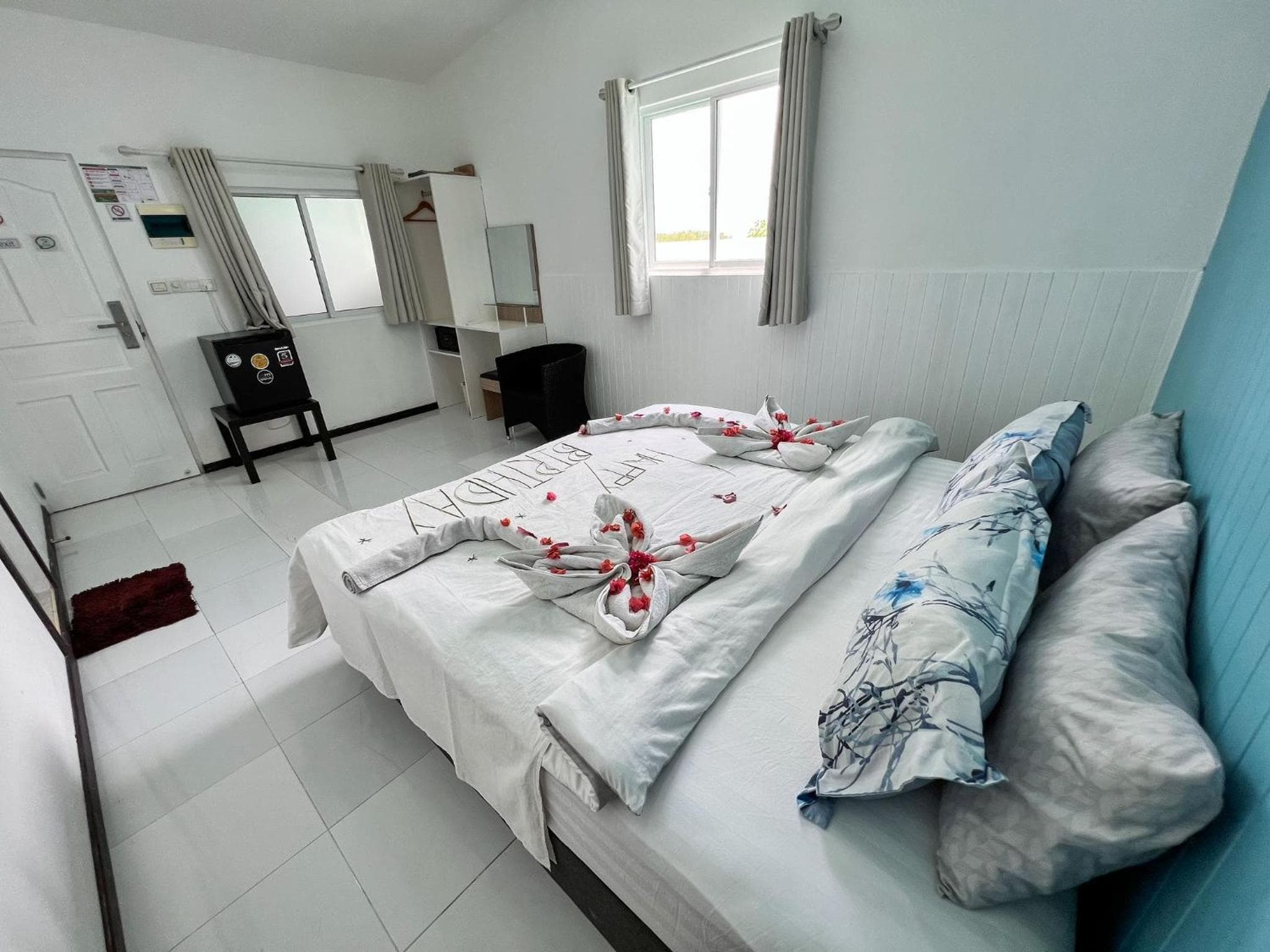 Wave Crest Retreat - View 92