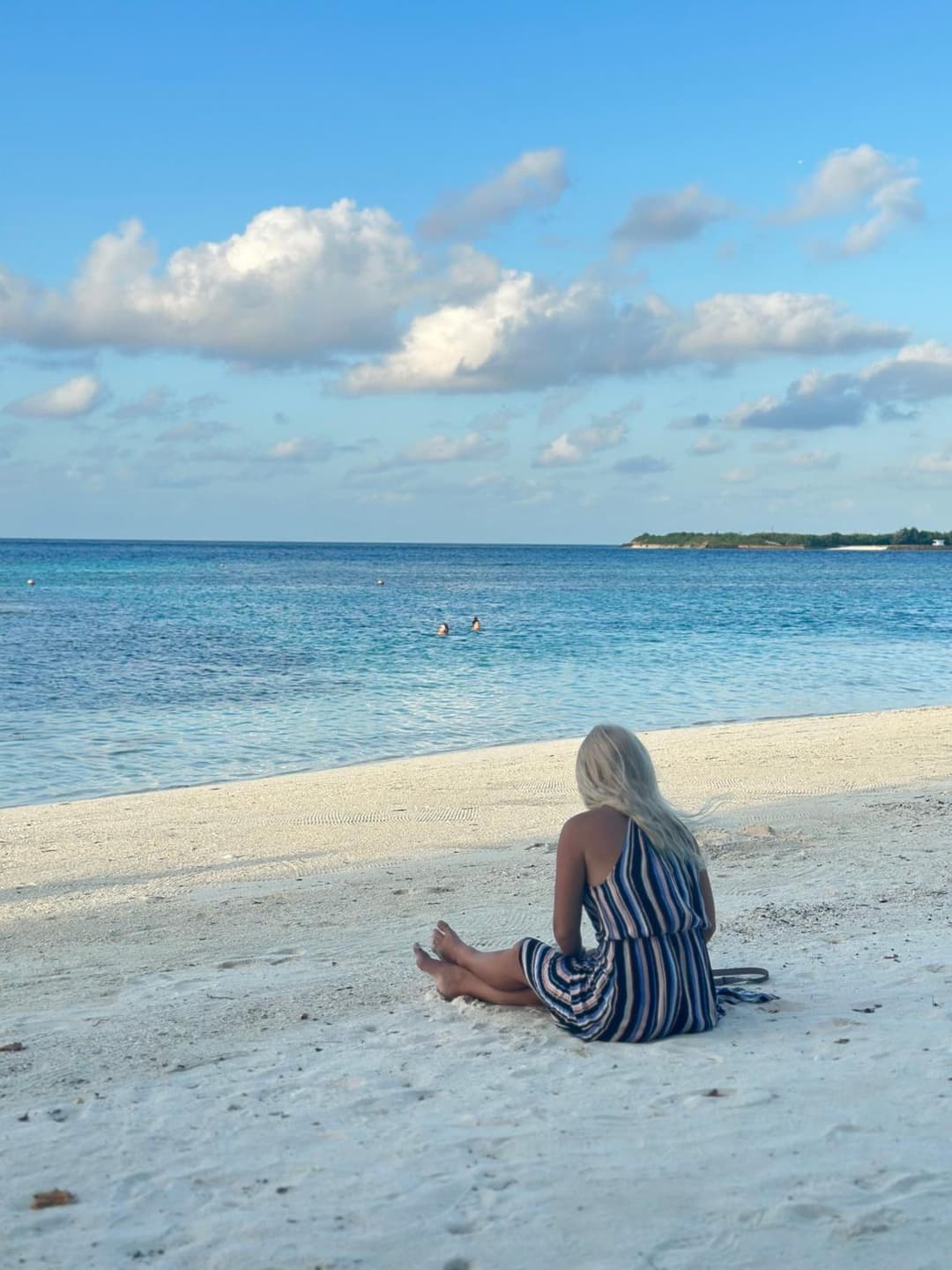 YUVi Blue Guesthouse at Himmafushi - View 8