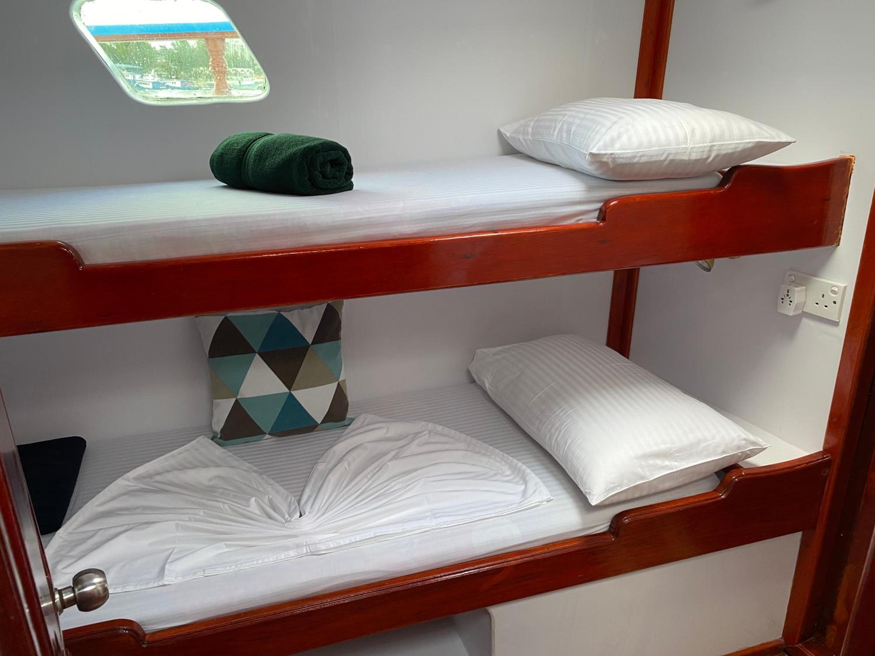 Hariana Safari Boat - View 1