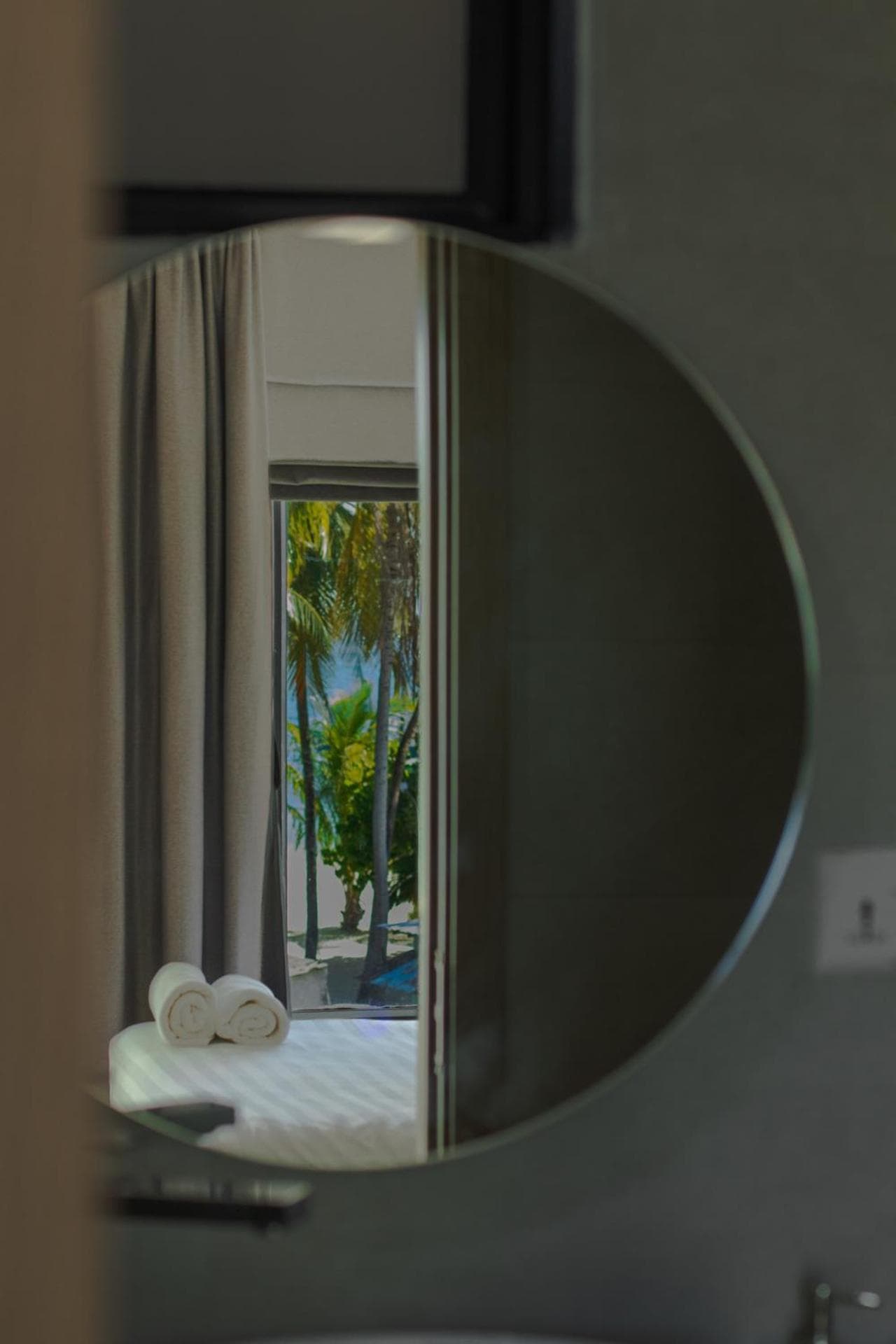 Atoll Retreat - View 26