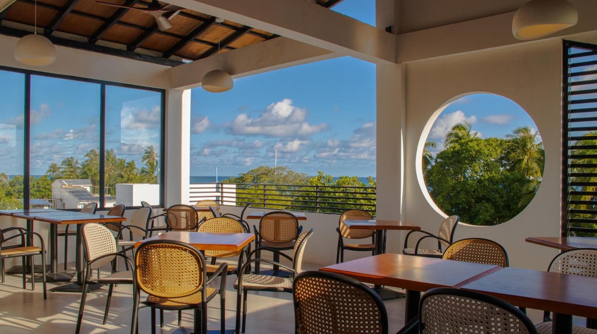 Atoll Retreat - View 61