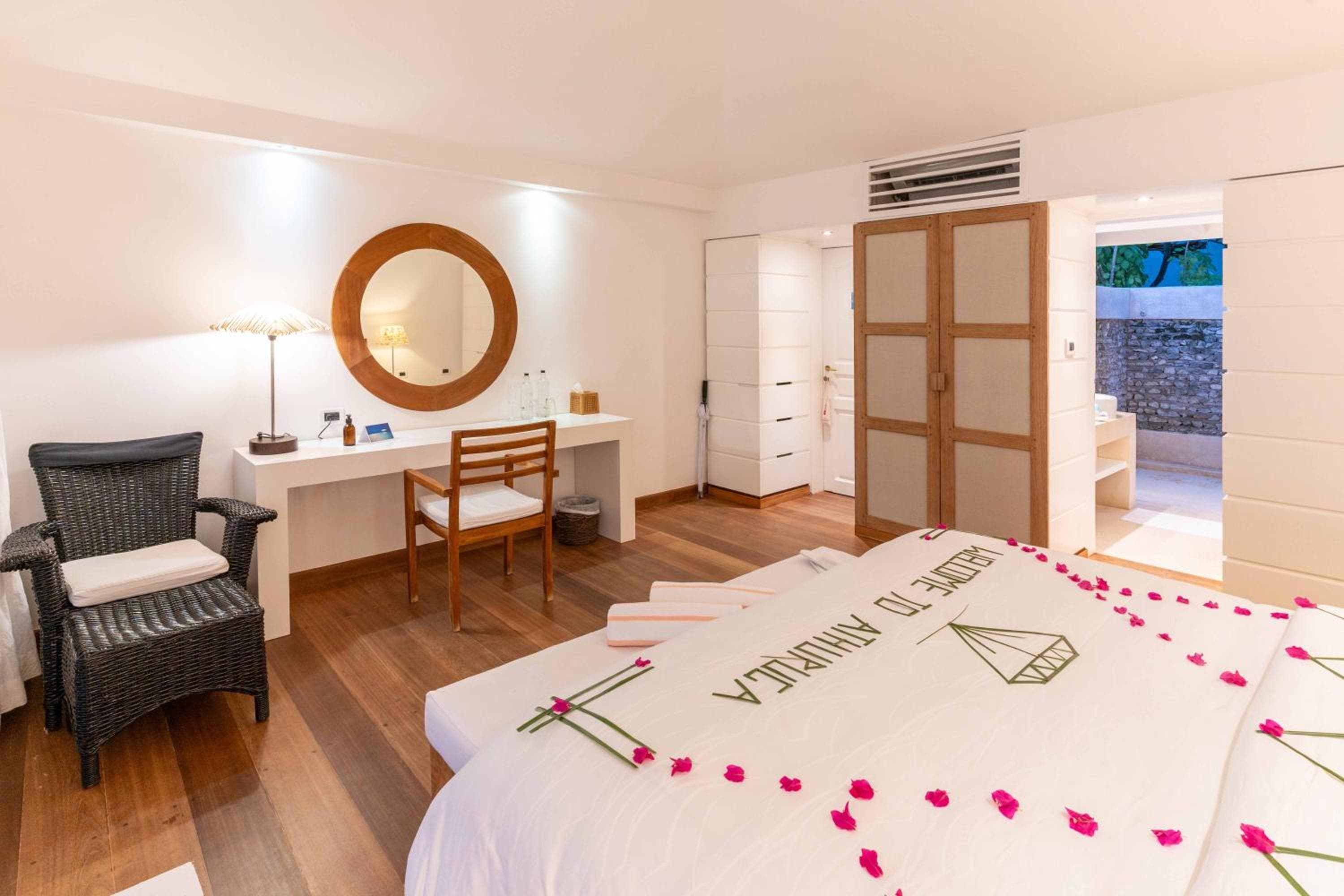 Diamonds Athuruga Maldives Resort & Spa - View 100