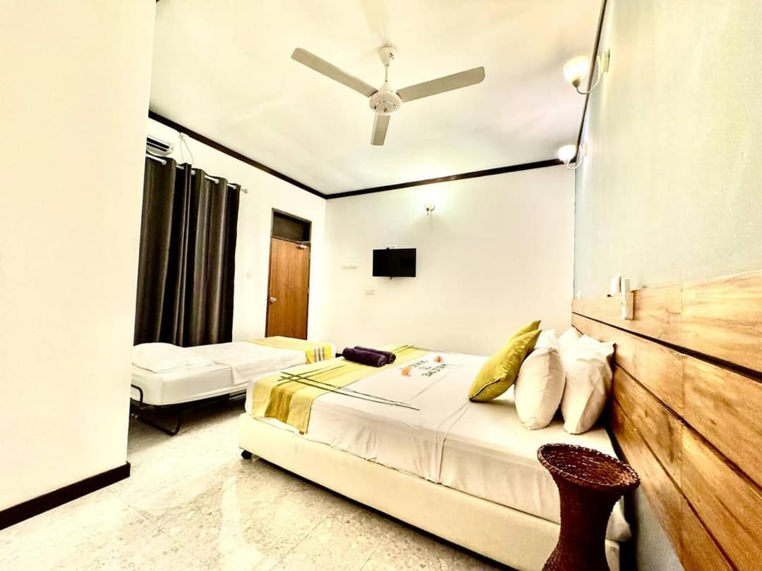 Seascape Retreats Dhigurah - View 30