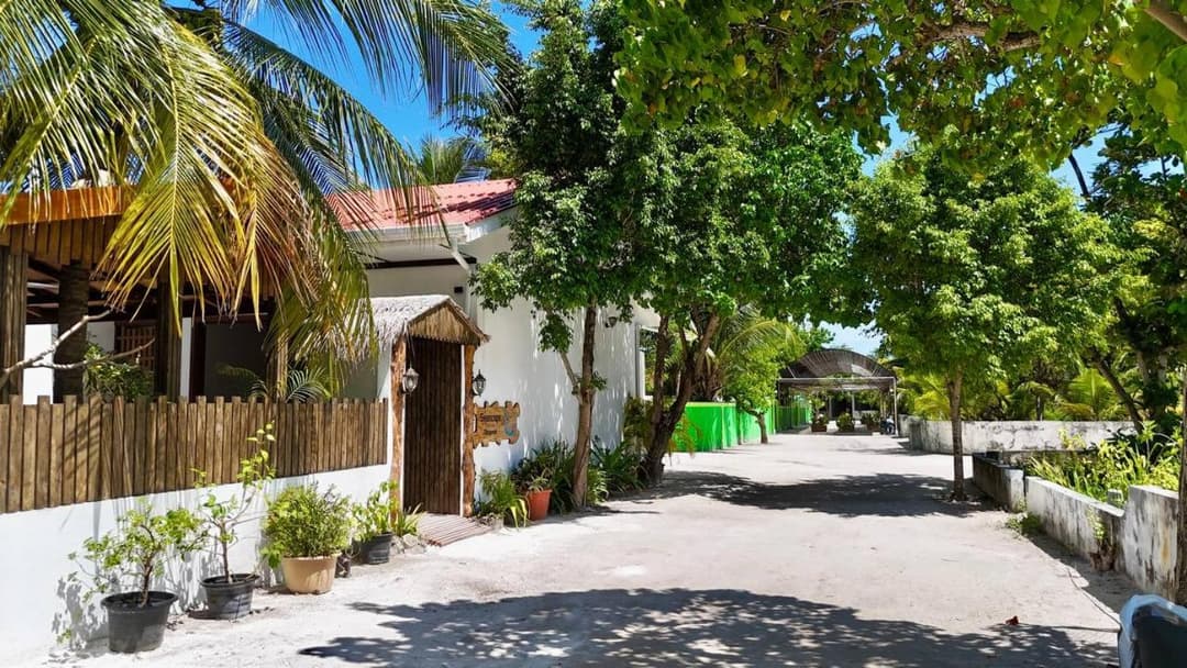 Seascape Retreats Dhigurah - View 41