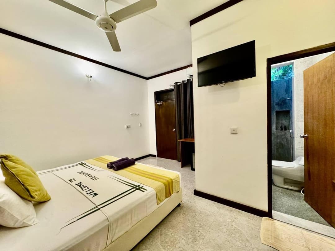 Seascape Retreats Dhigurah - View 10