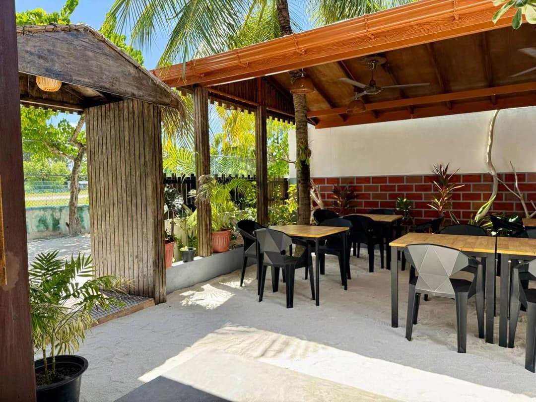 Seascape Retreats Dhigurah - View 8