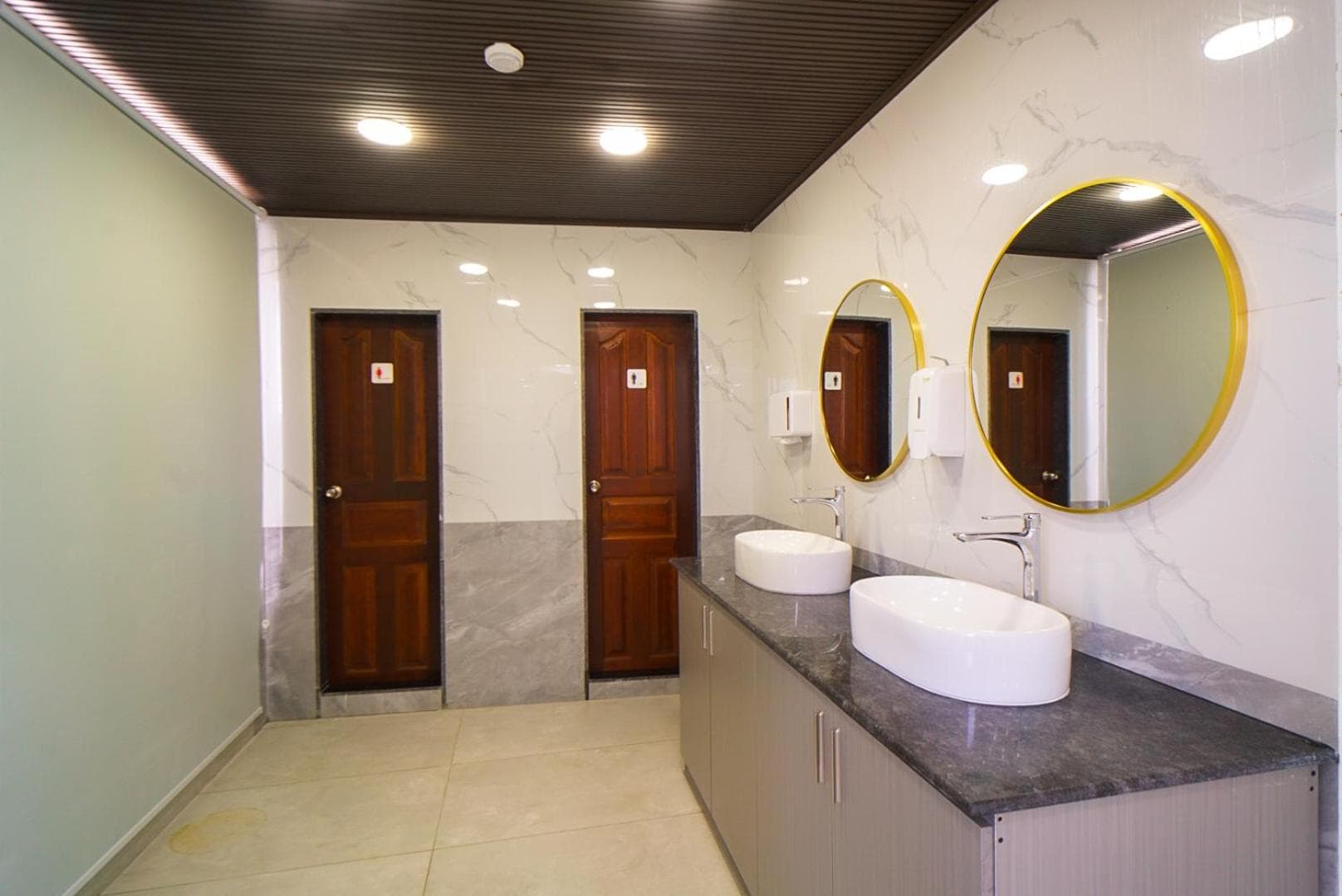 Hotel Flora - View 106