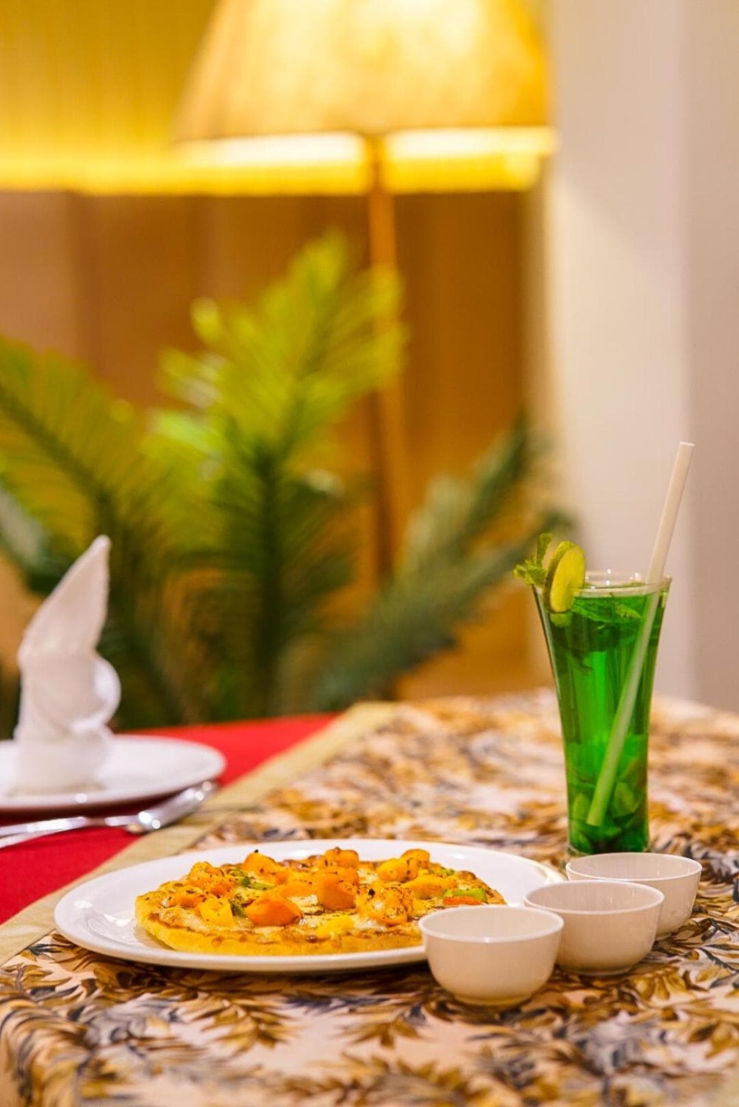 Hotel Flora - View 124