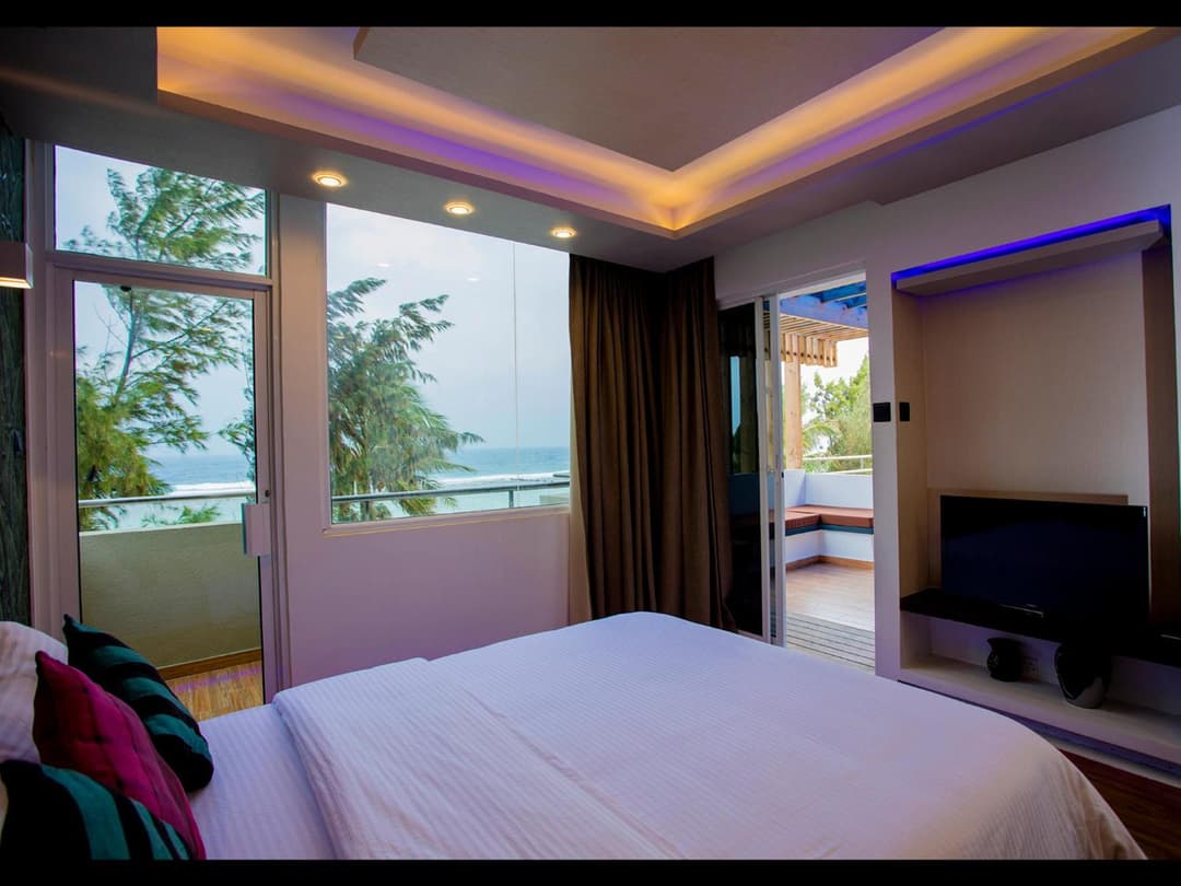 Ripple Beach Inn - View 10