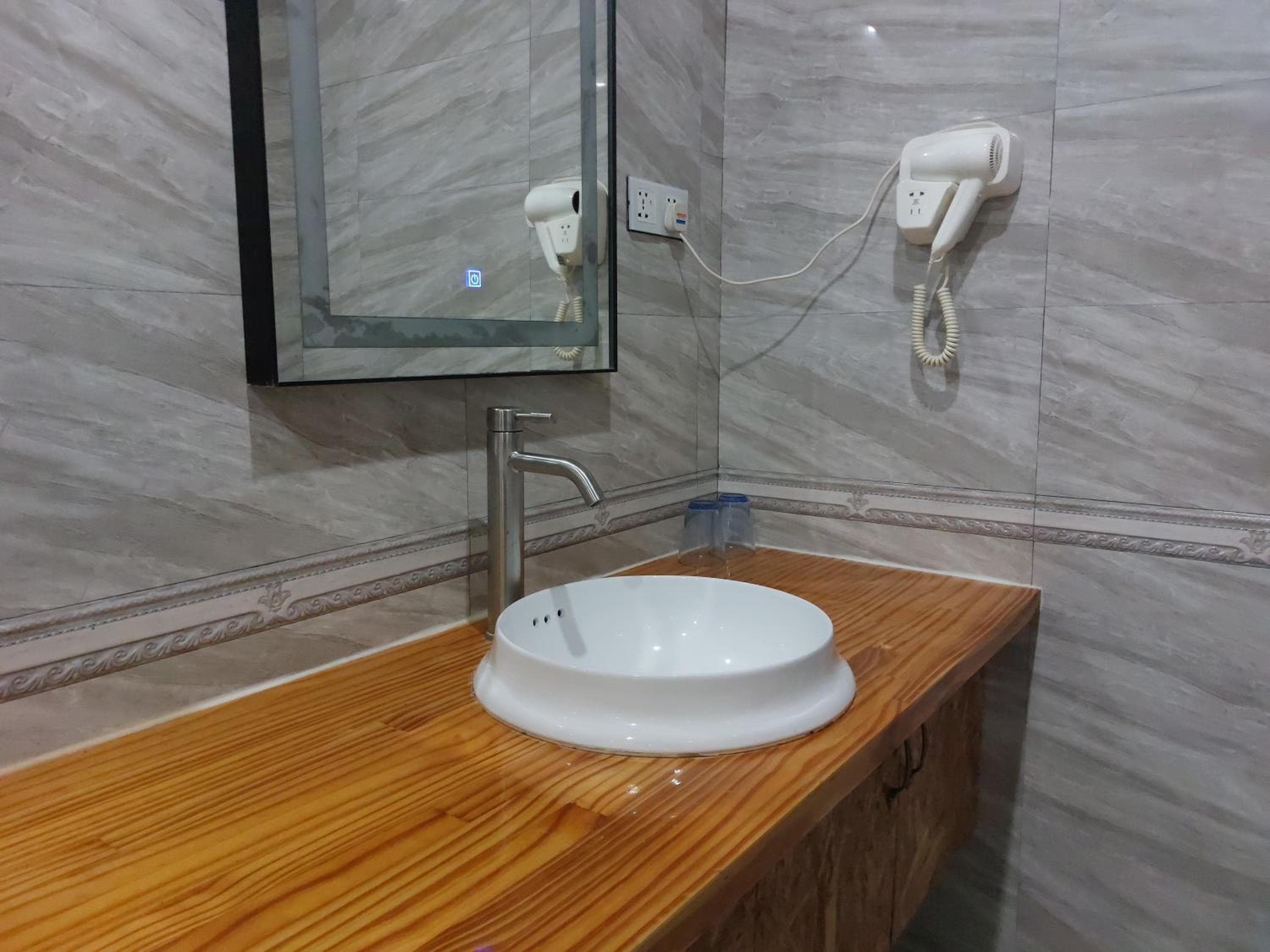 eMzaz Blue Lagoon - View 7