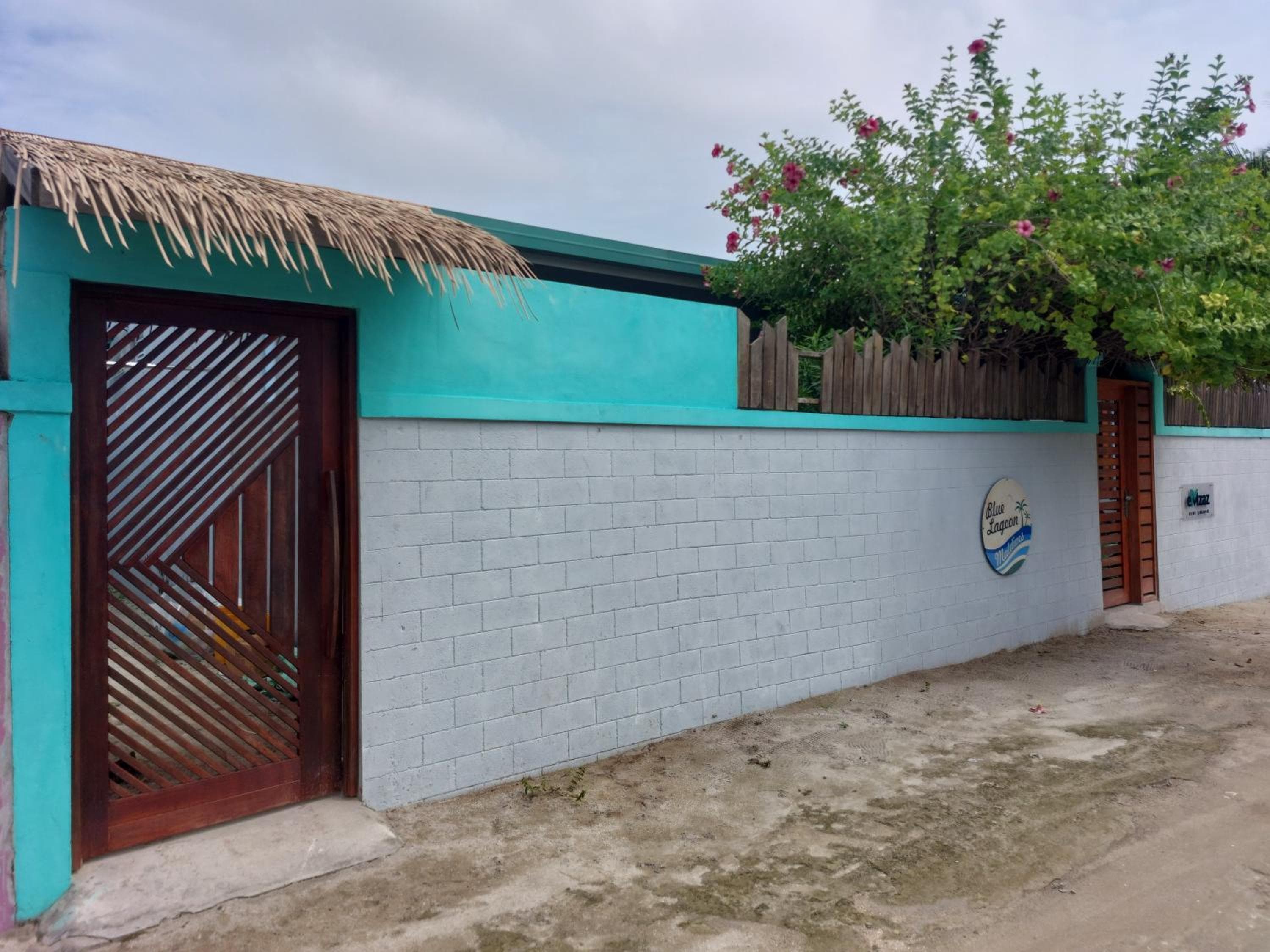 eMzaz Blue Lagoon - View 29