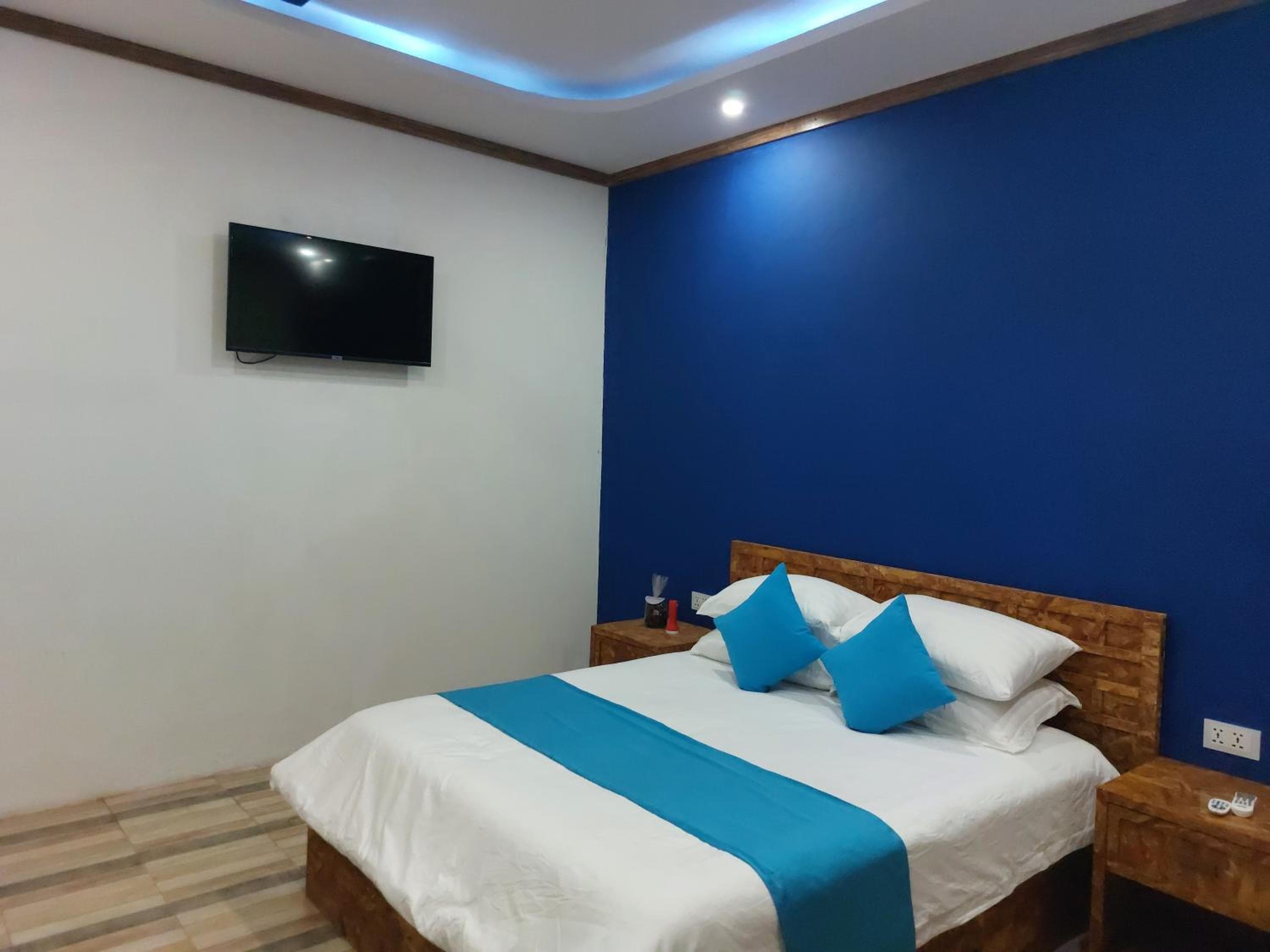 eMzaz Blue Lagoon - View 20