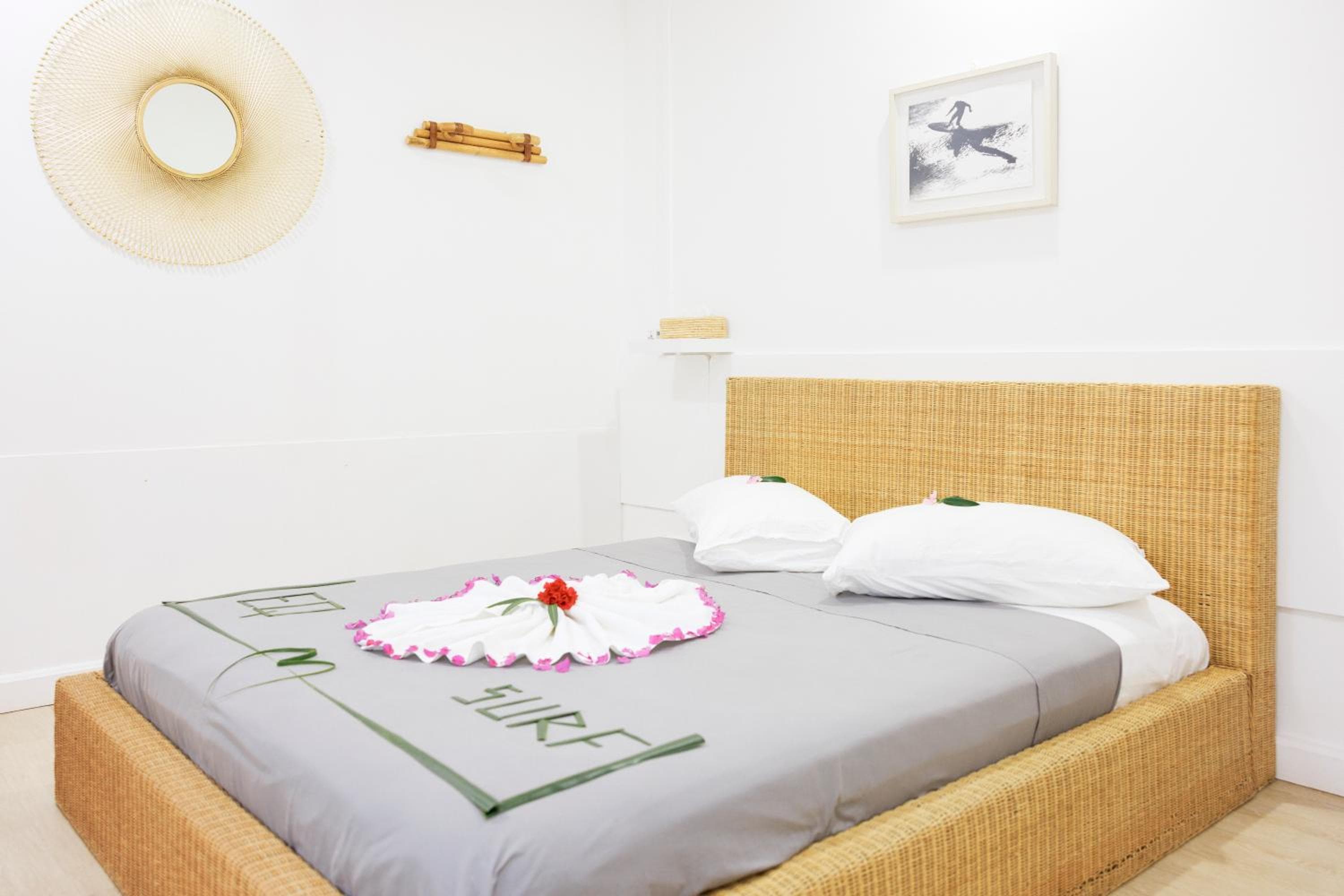 EQ SURF RETREAT - View 33