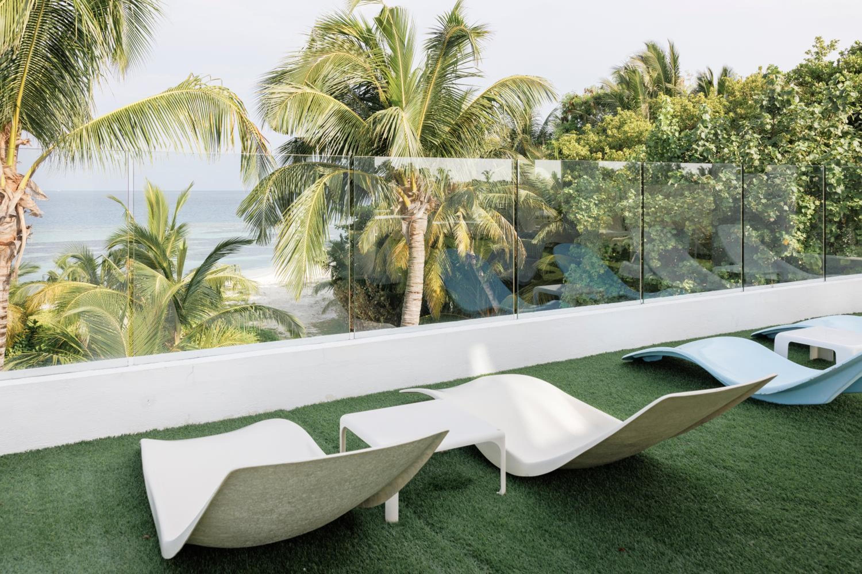 EQ SURF RETREAT - View 62