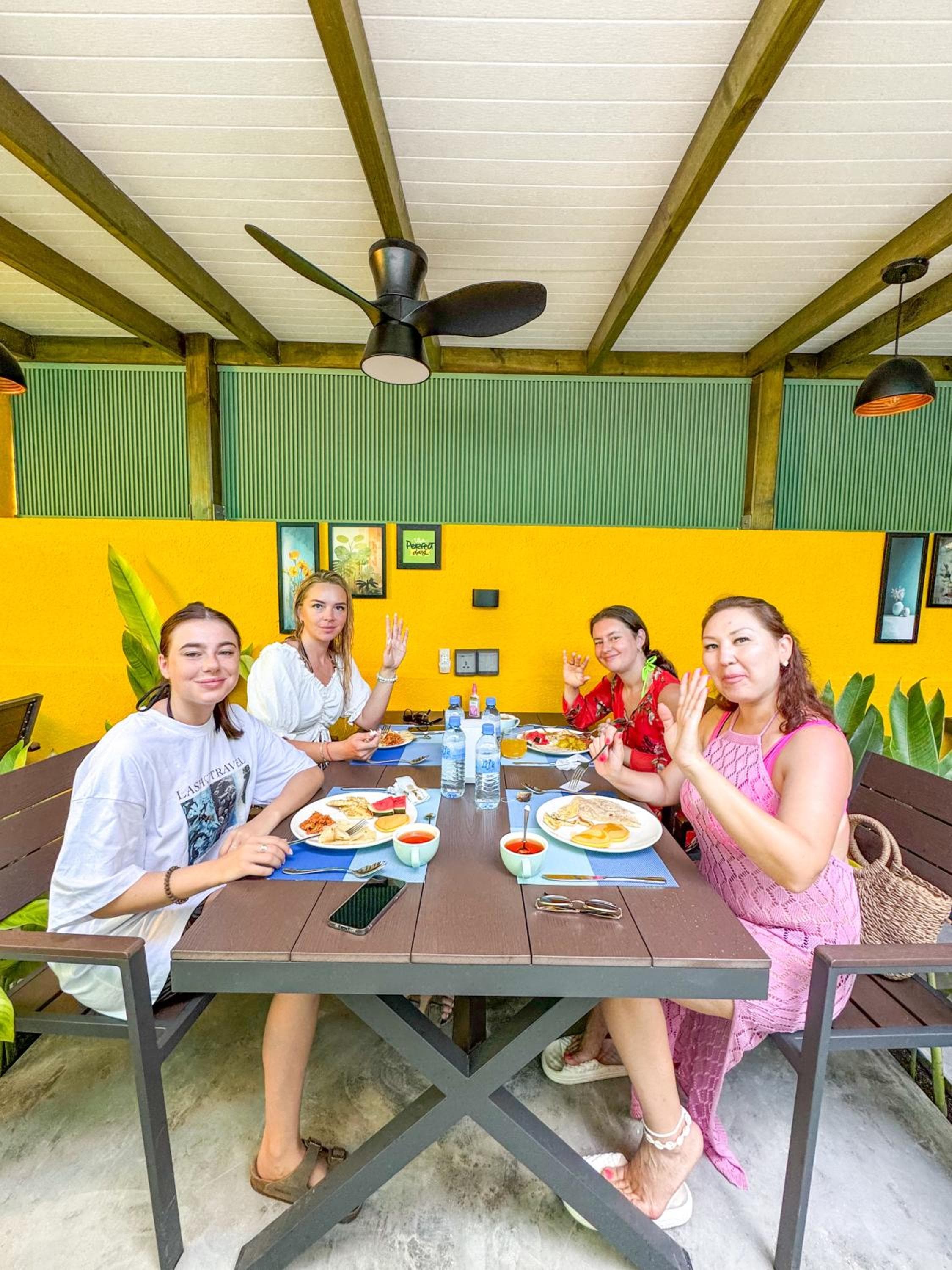 Ukulhas Sands - View 61