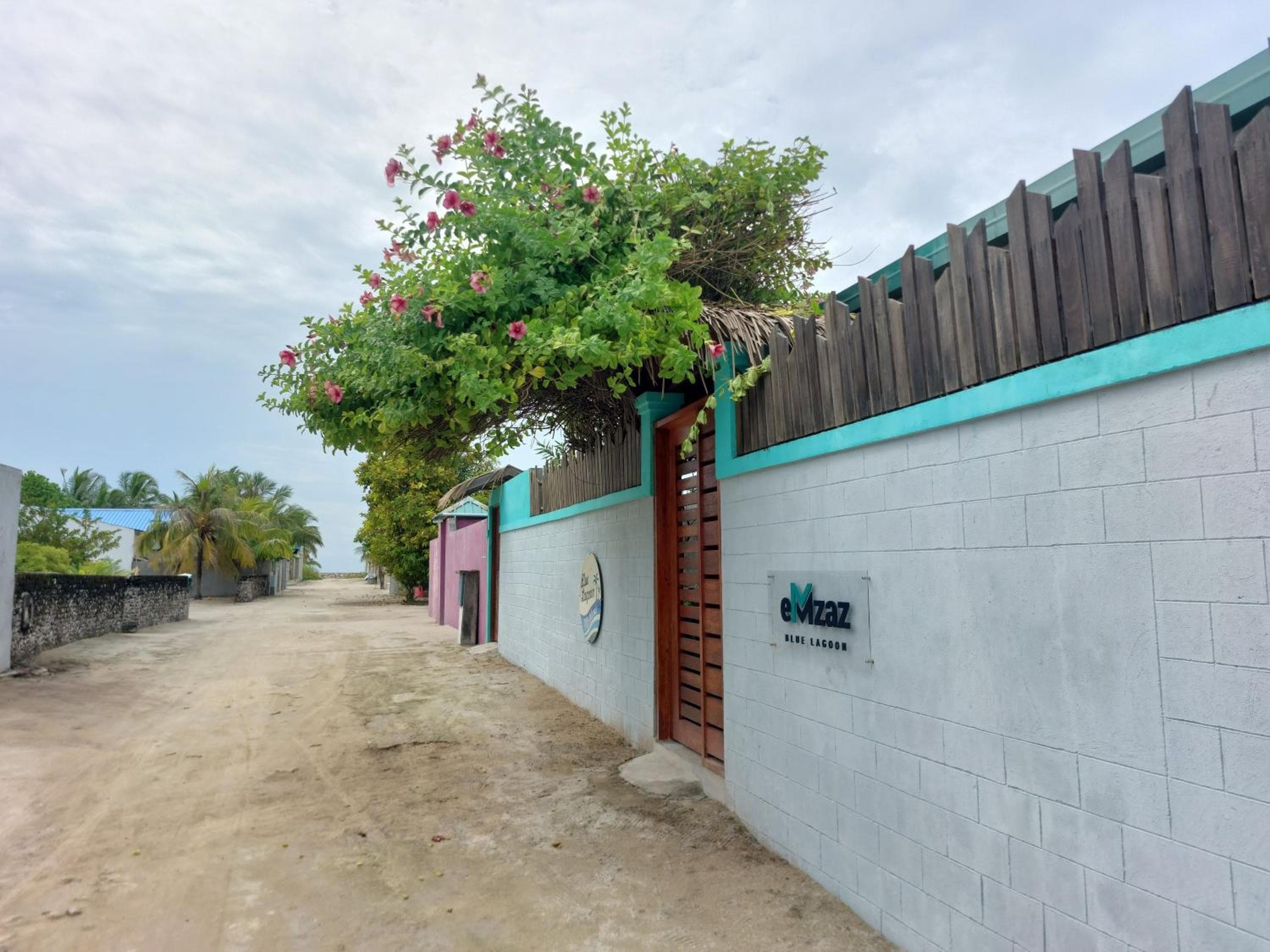 eMzaz Blue Lagoon - View 26