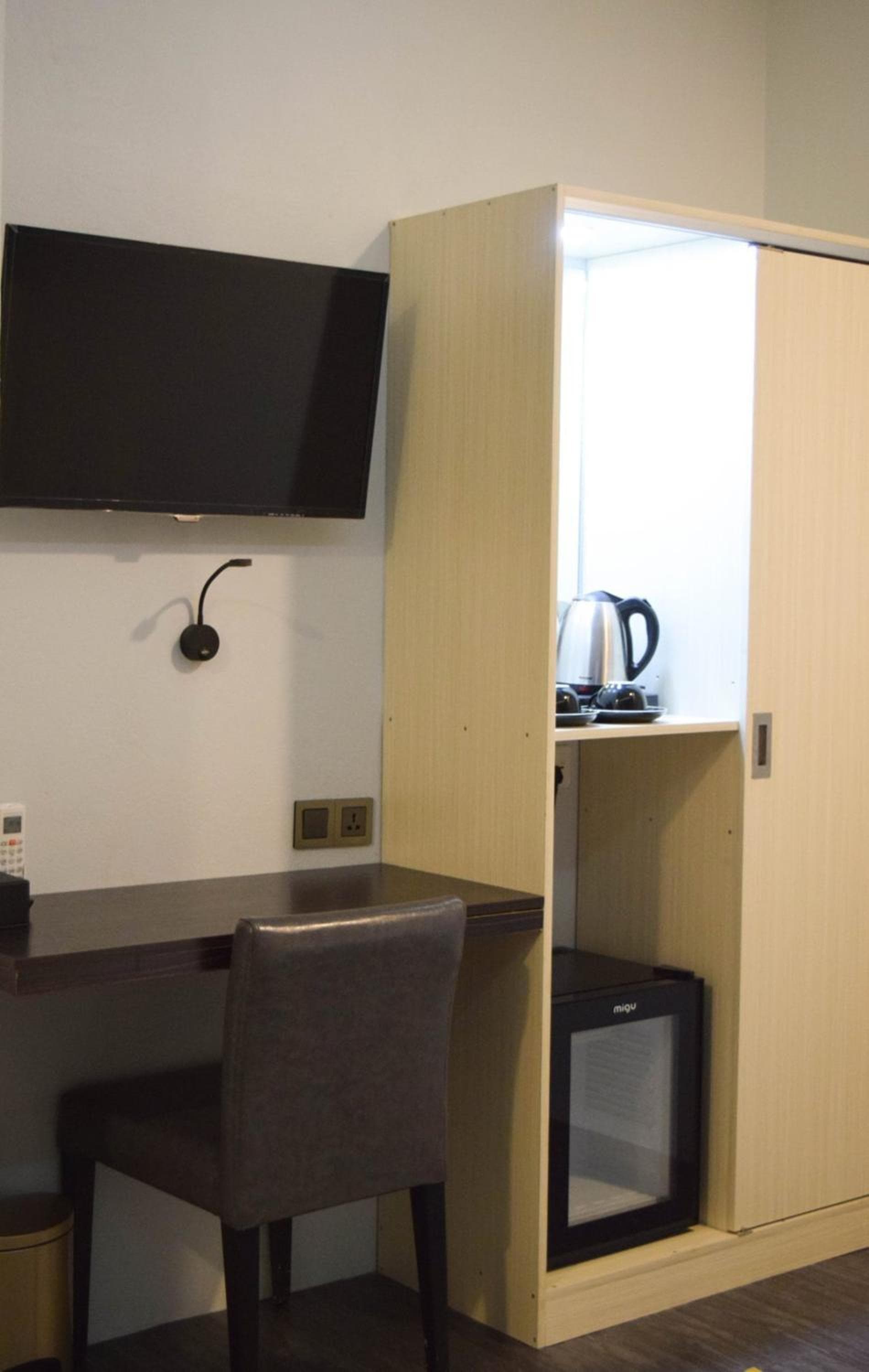 Dhiffushi Tourist Hotel - View 33