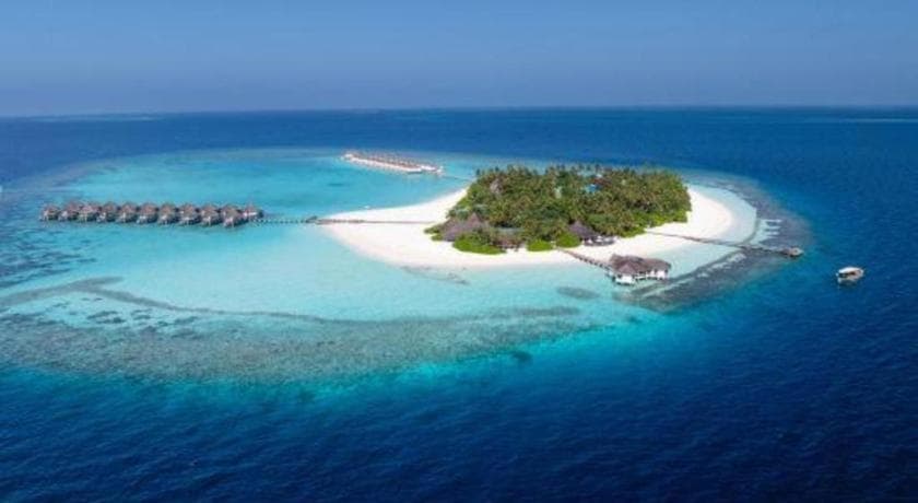 Angaga Island Resort and Spa - View 77