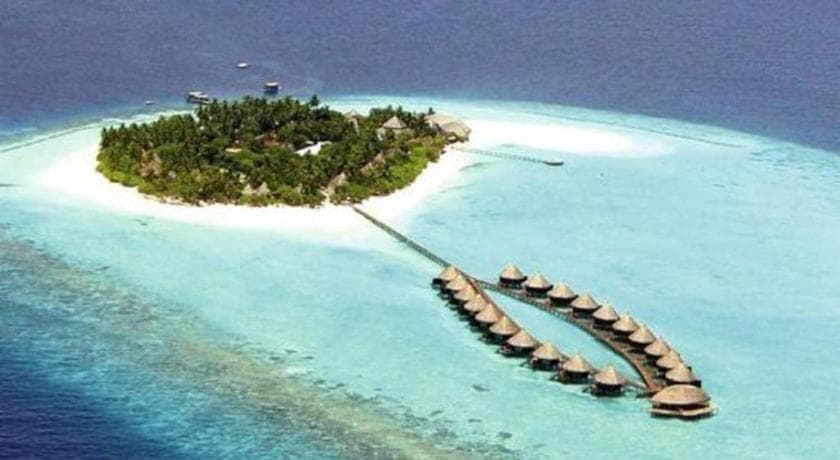 Angaga Island Resort and Spa - View 6