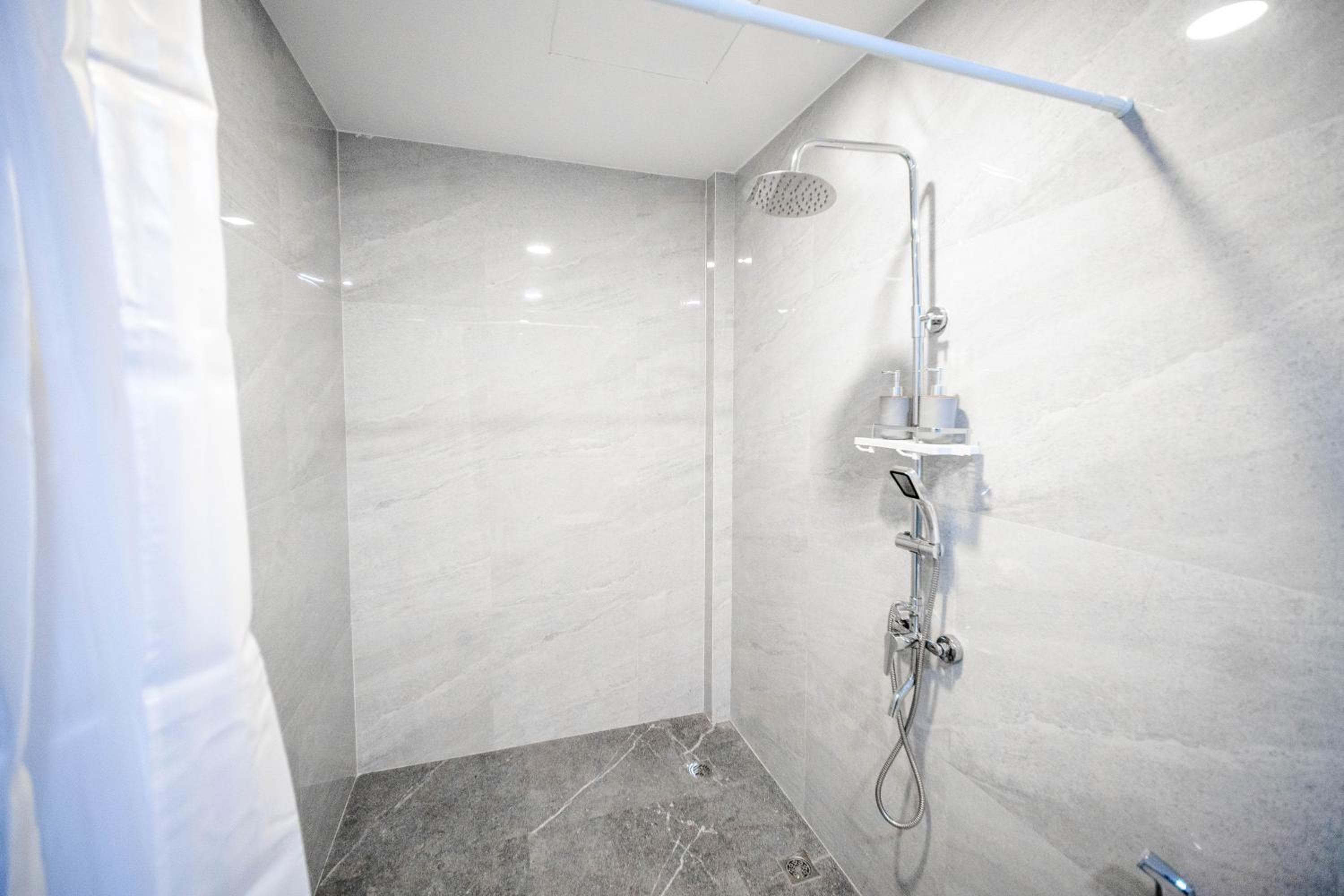 Aquatic Mathiveri - View 49