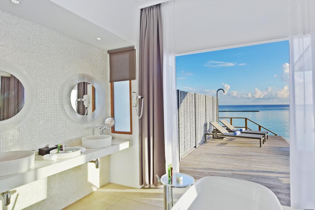 Niva Kuramathi Maldives - View 13