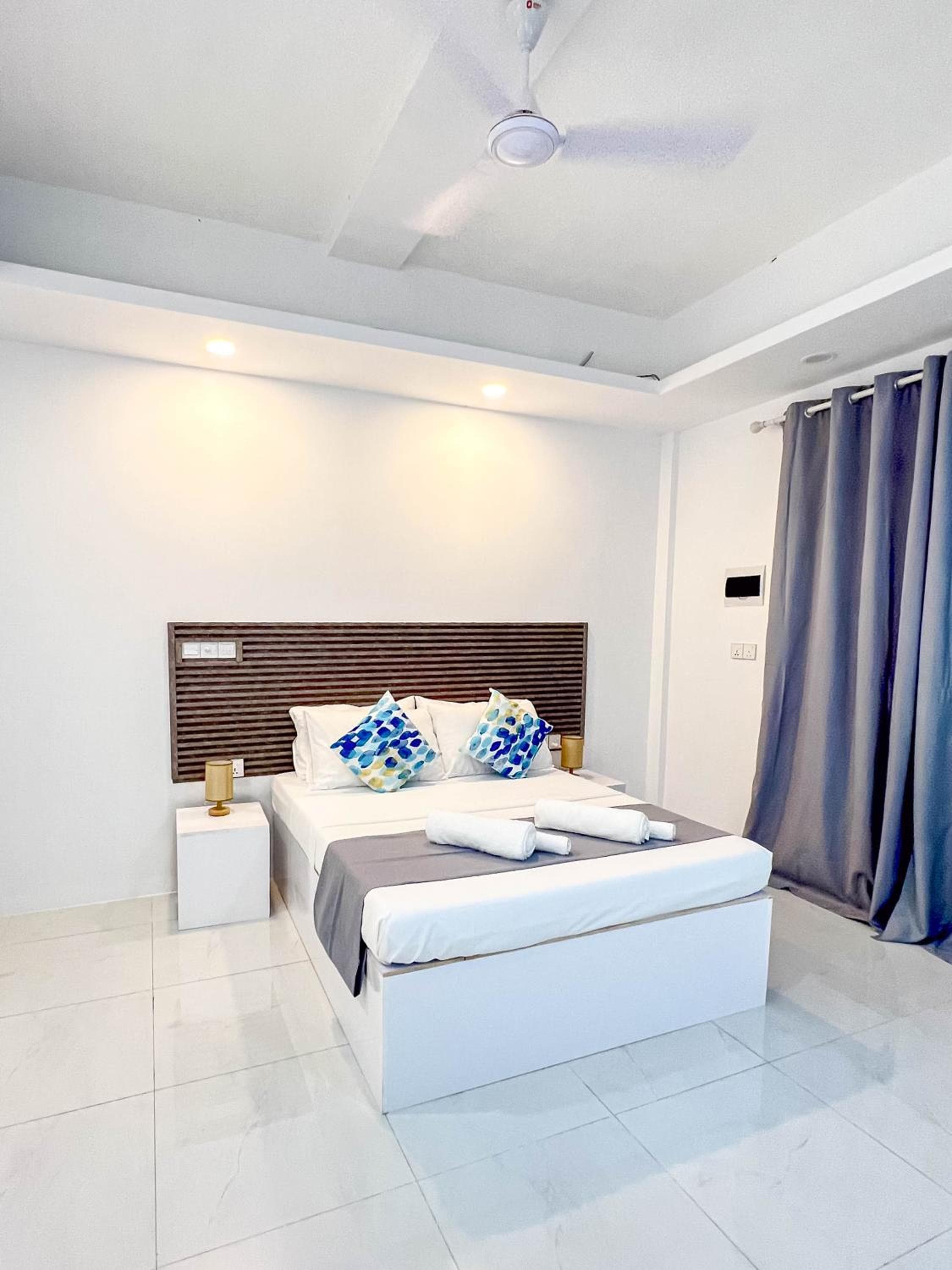 Aquatic Mathiveri - View 34