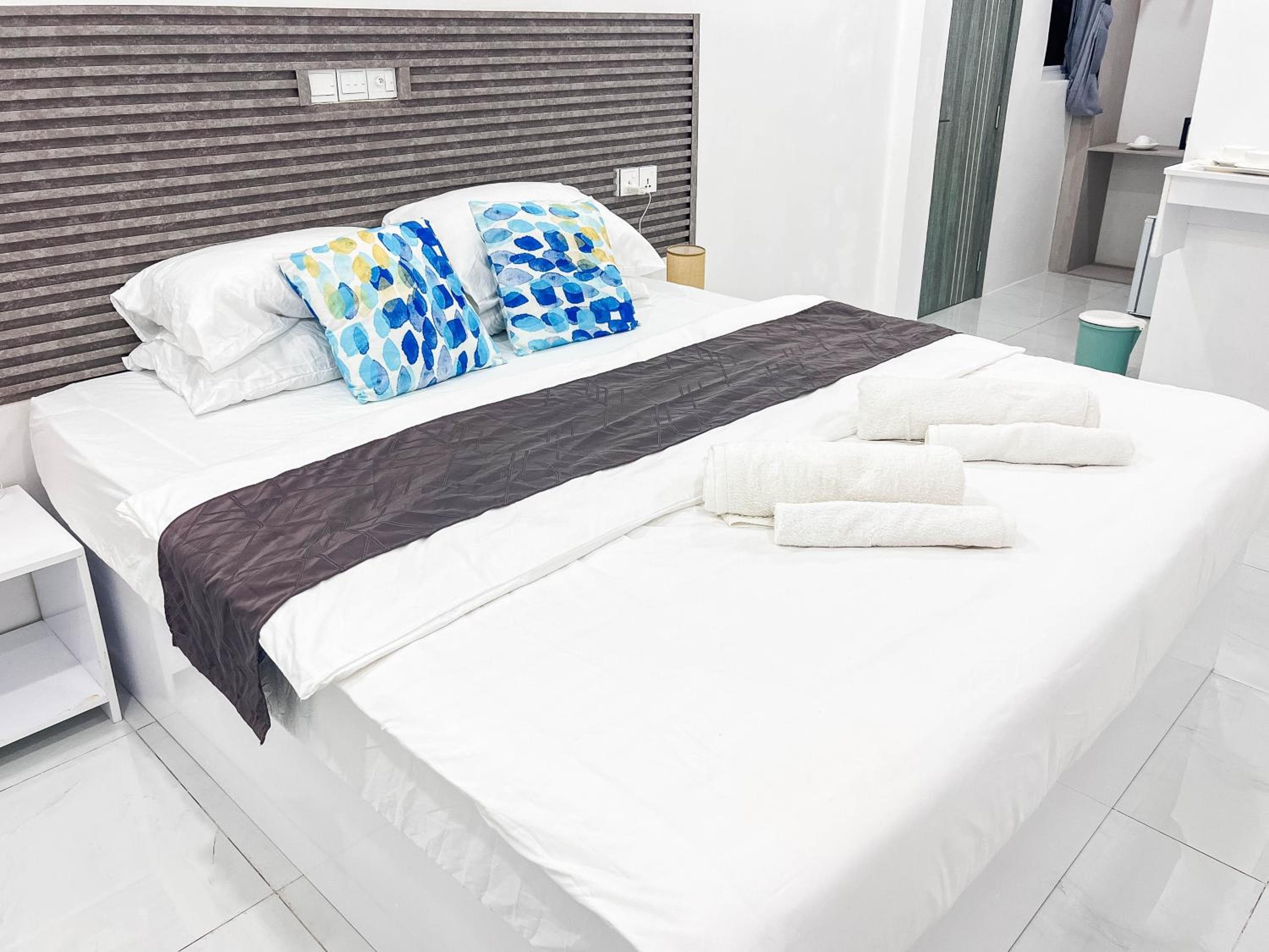 Aquatic Mathiveri - View 40